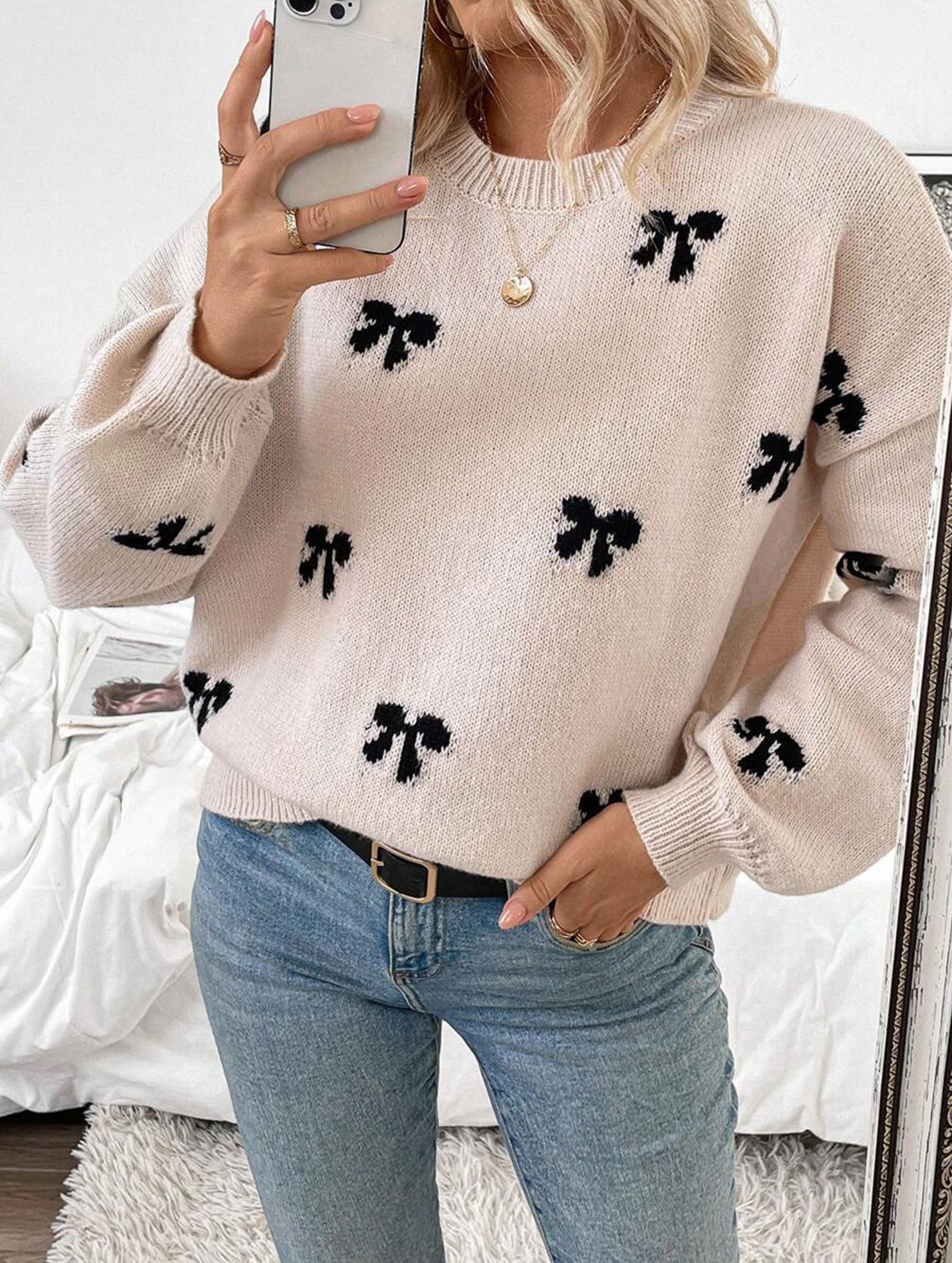Fashionable new style pullover bow sweater