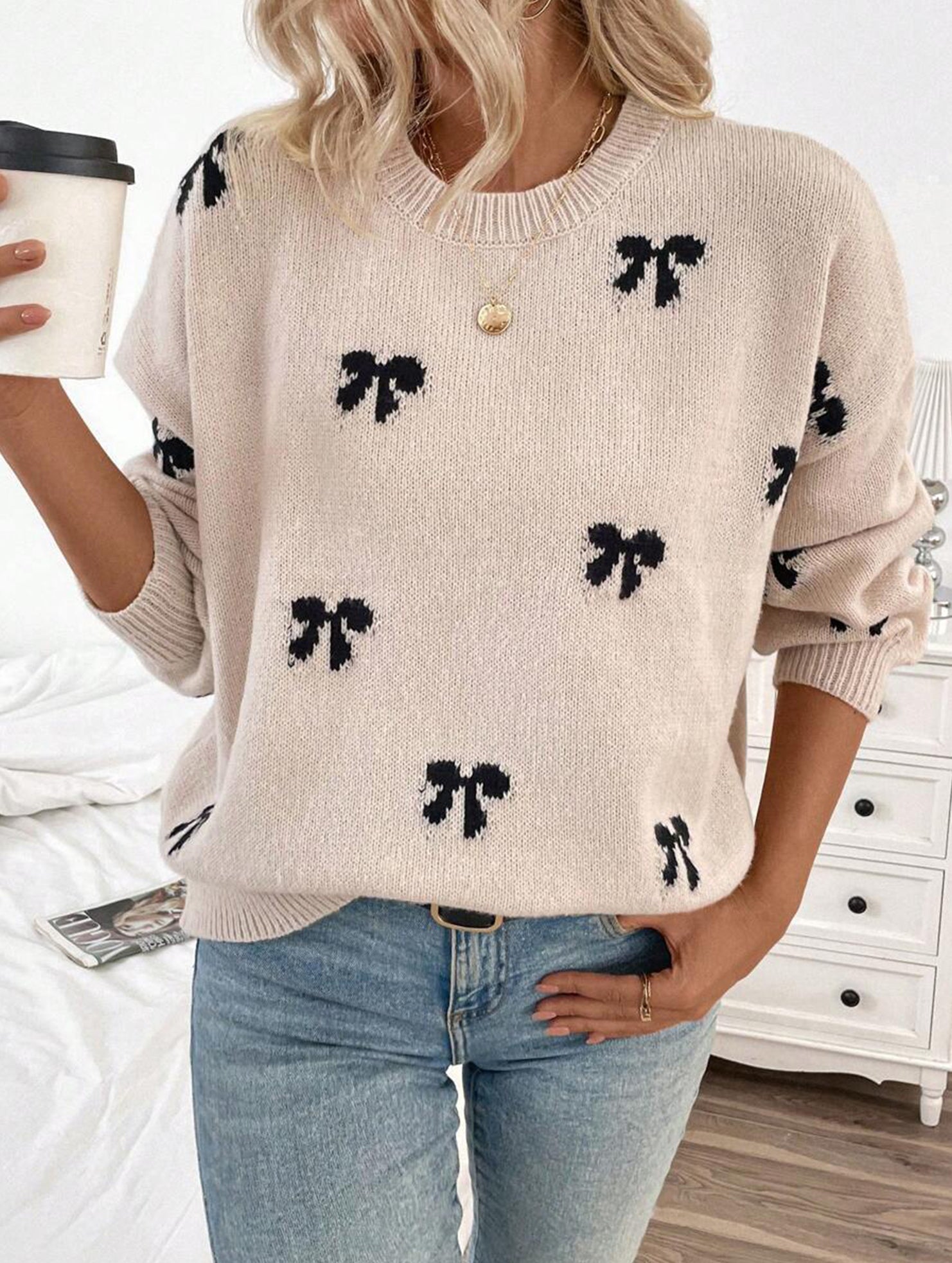 Fashionable new style pullover bow sweater