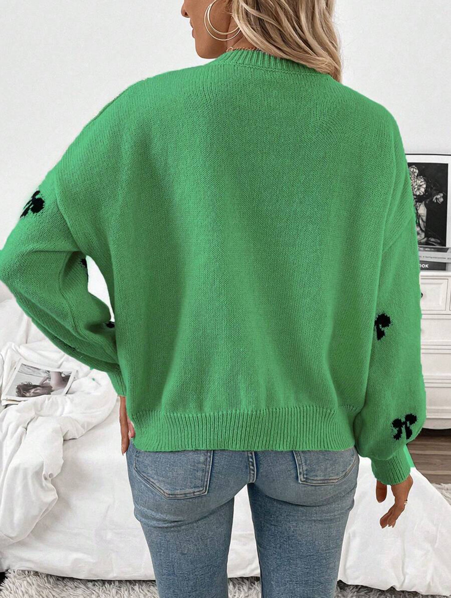 Fashionable new style pullover bow sweater