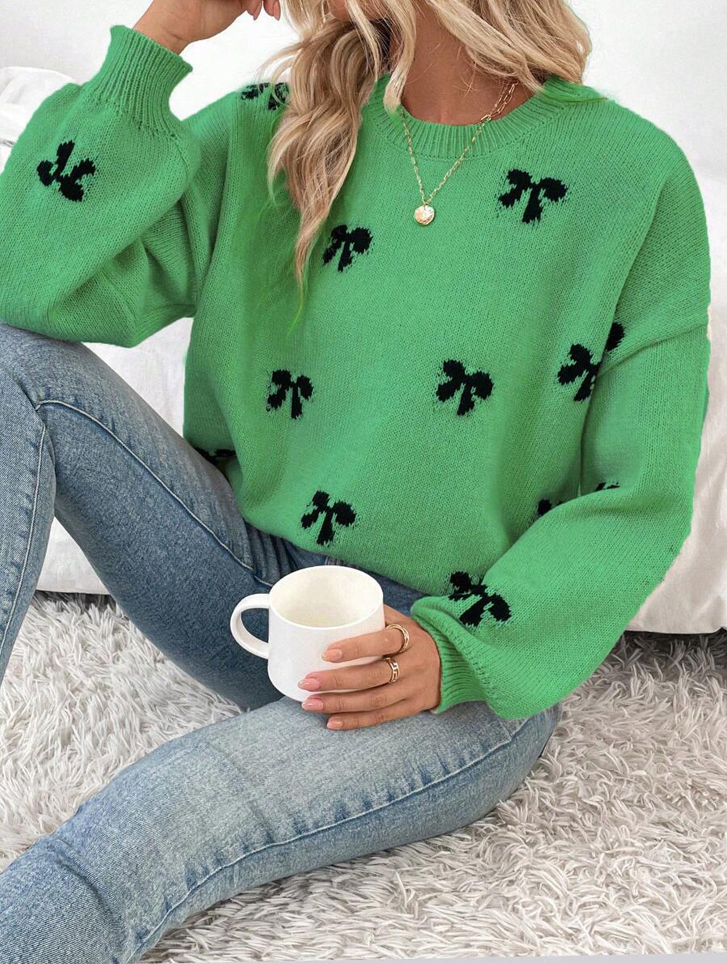 Fashionable new style pullover bow sweater