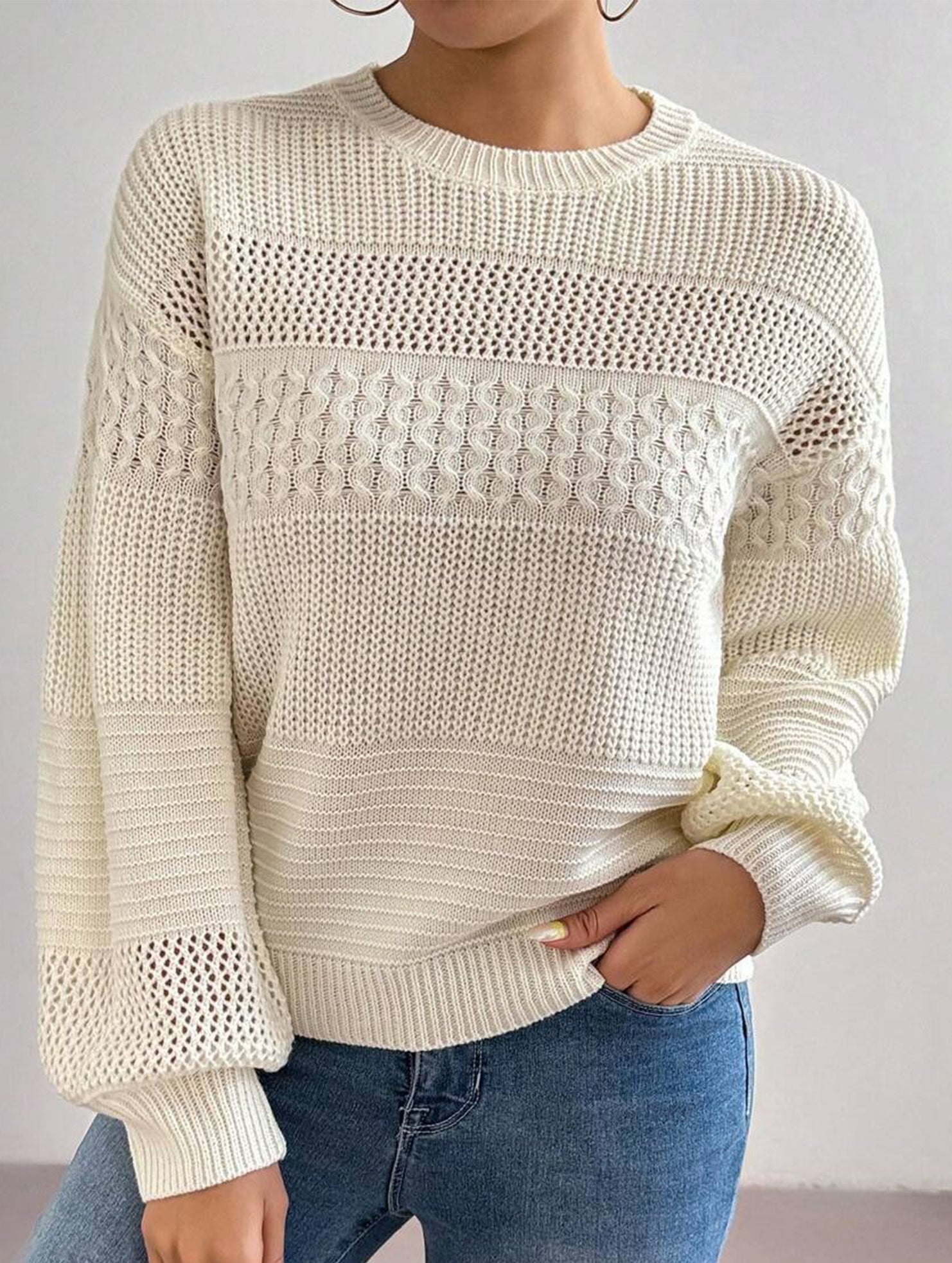Simple hollow long-sleeved sweater