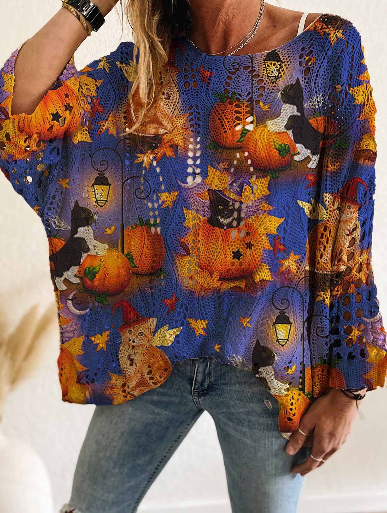 Diamond Hollow Bat Pumpkin Bat Sweater
