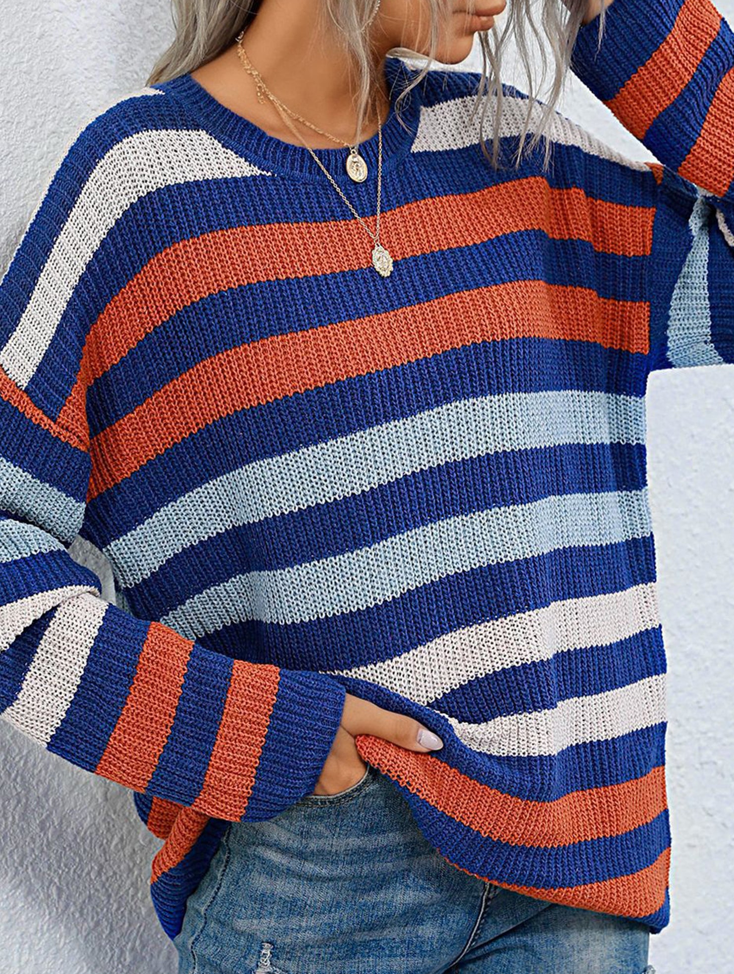 Loose striped crew neck base knit sweater