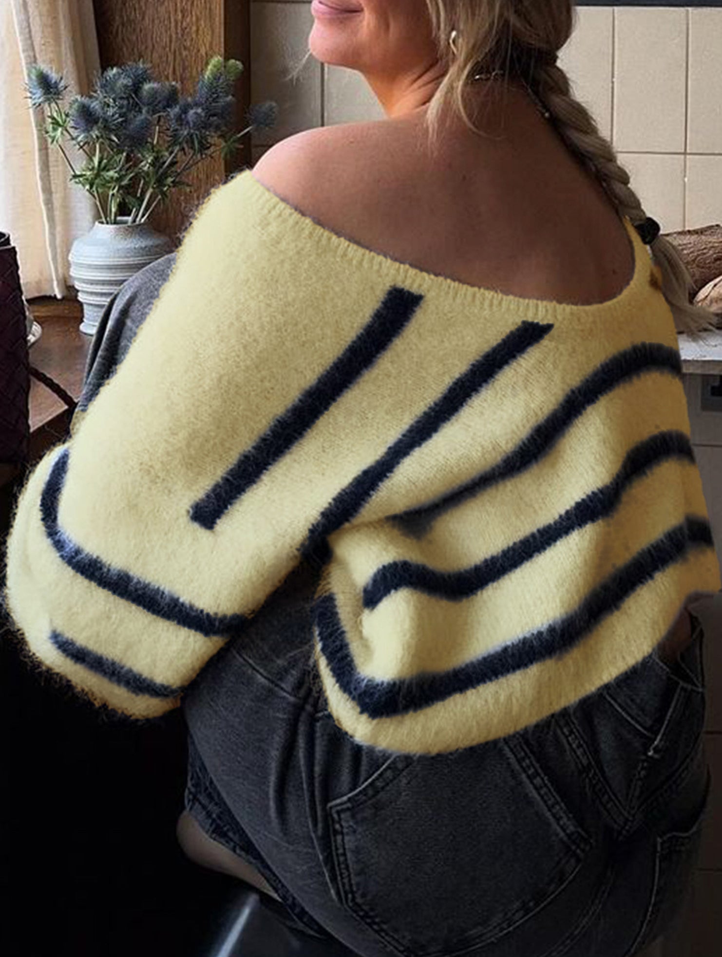 lazy-style striped crew neck sweater