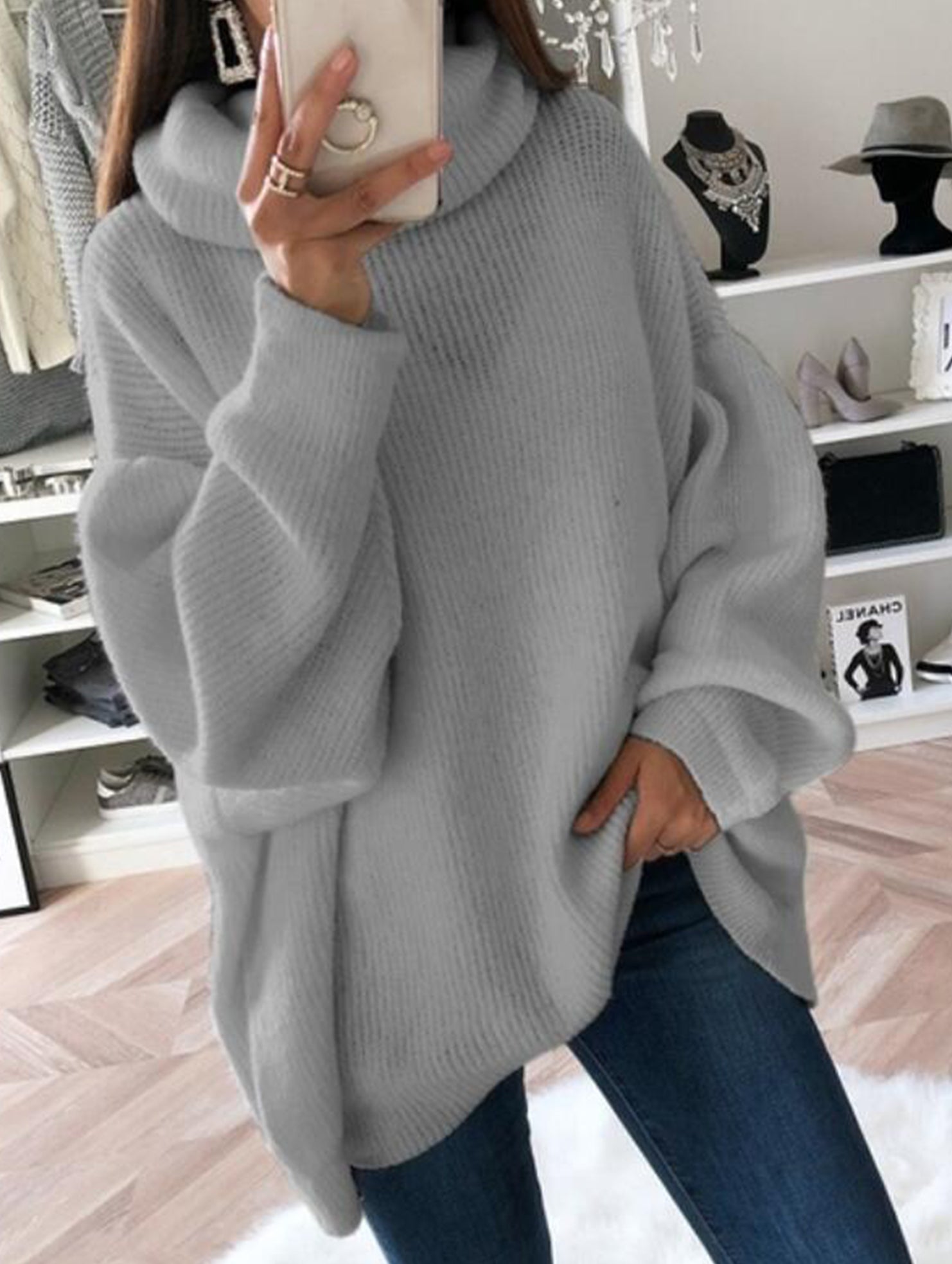 Plus-size loose solid color turtleneck knit sweater