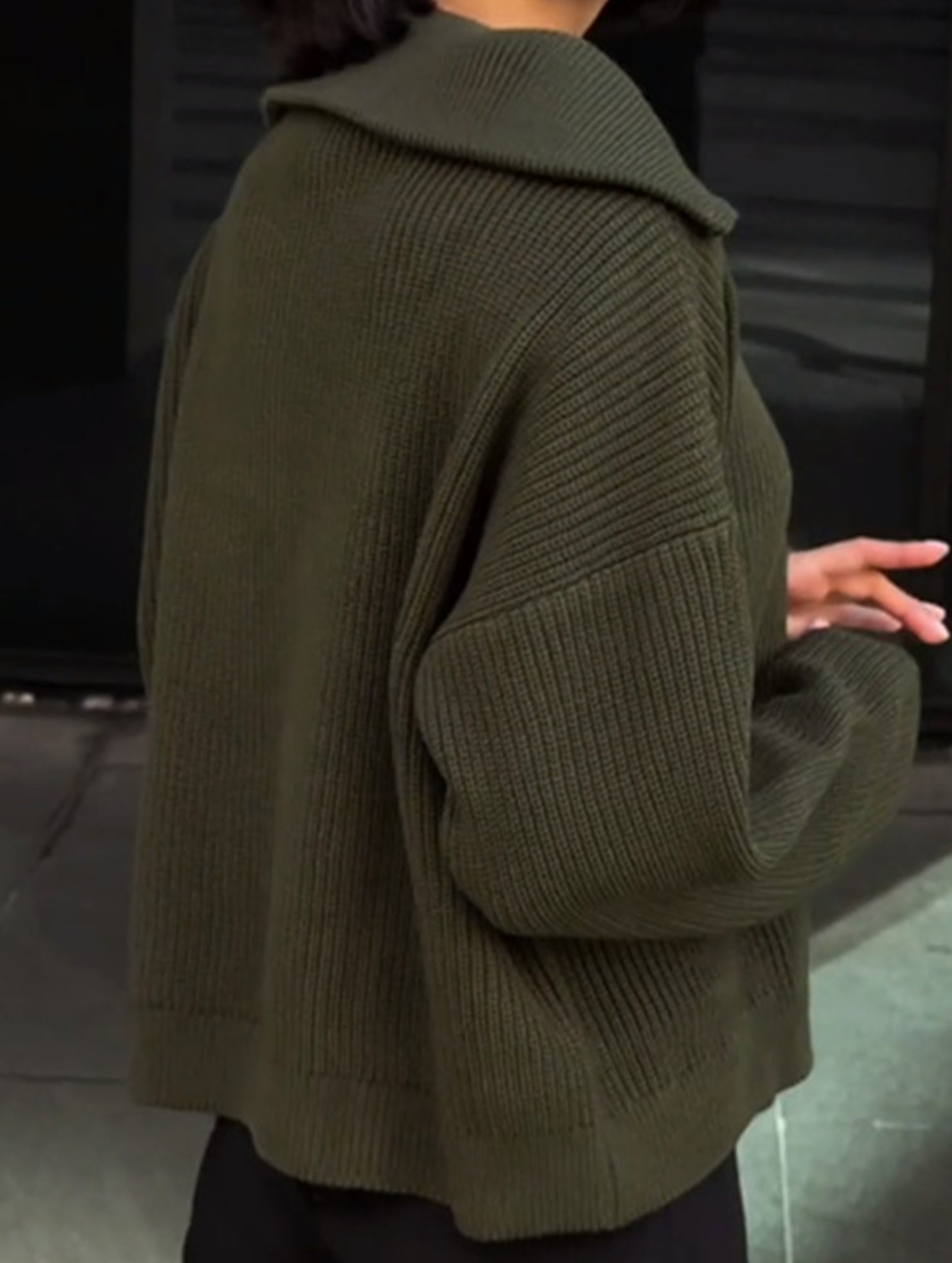 Retro loose collared zip-up pullover knit sweater