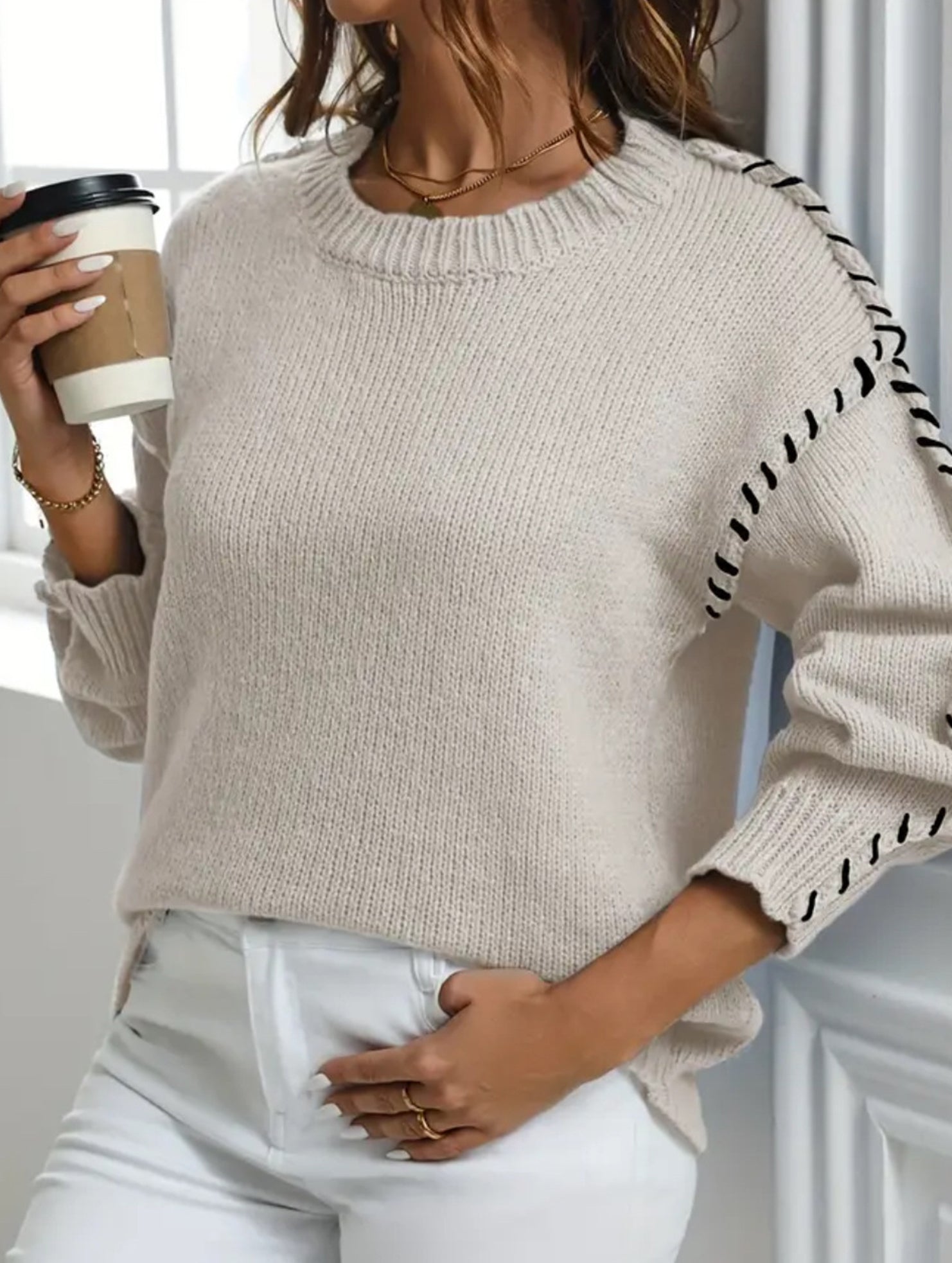 Crew neck color-blocked loose knit sweater