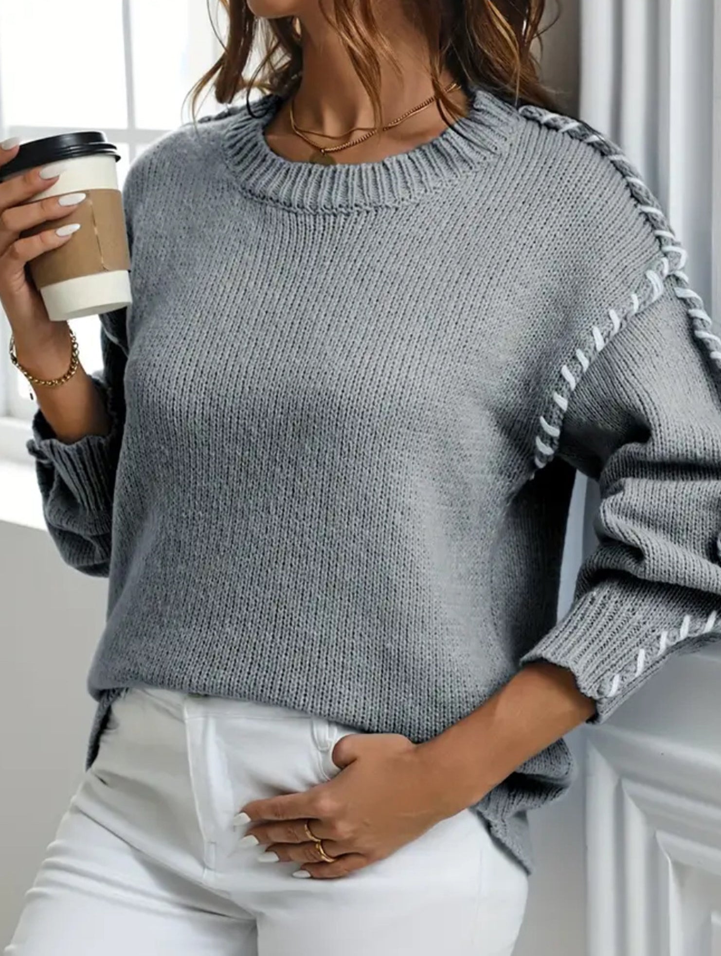 Crew neck color-blocked loose knit sweater