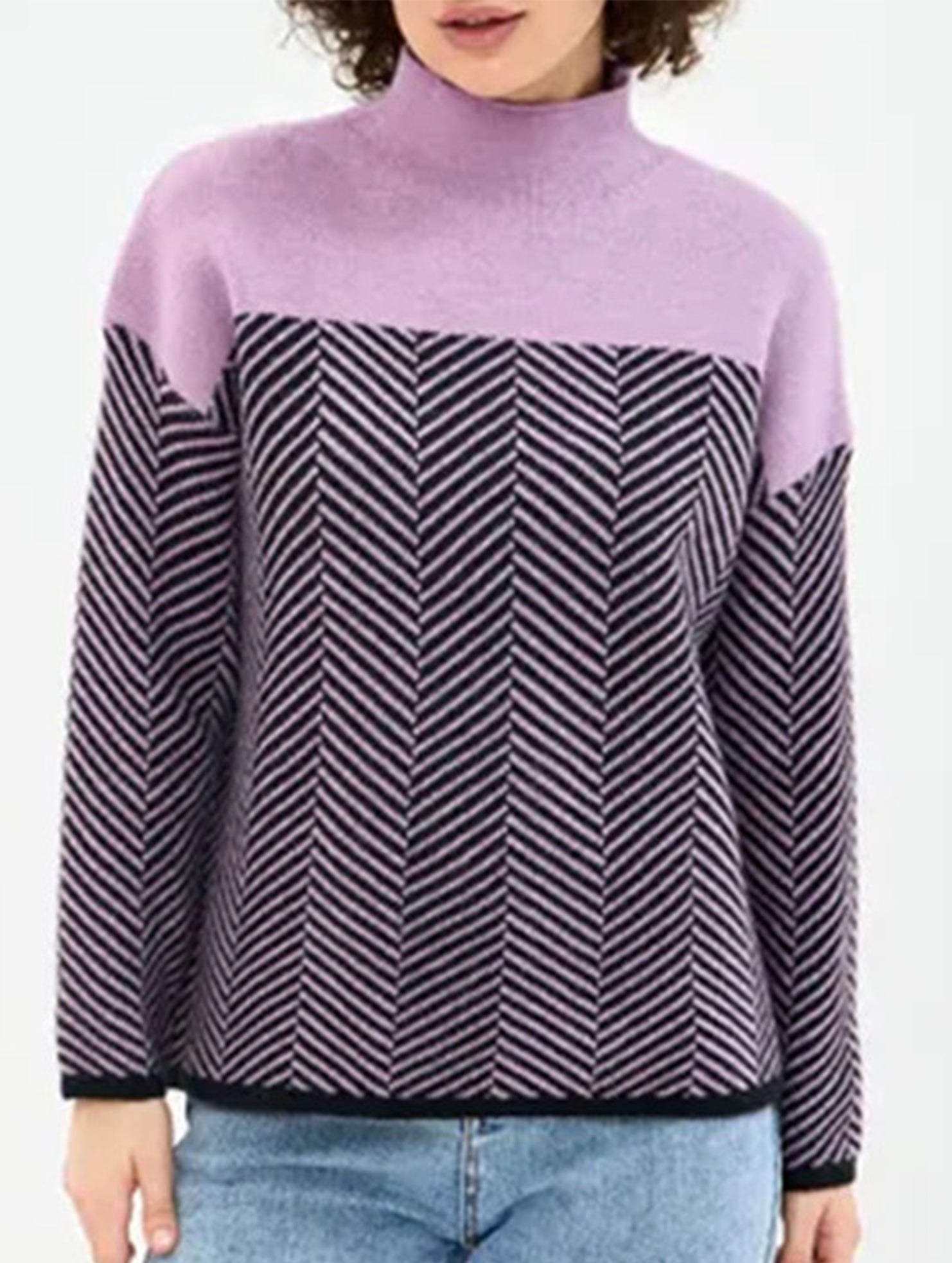 Striped warm and slimming sweater