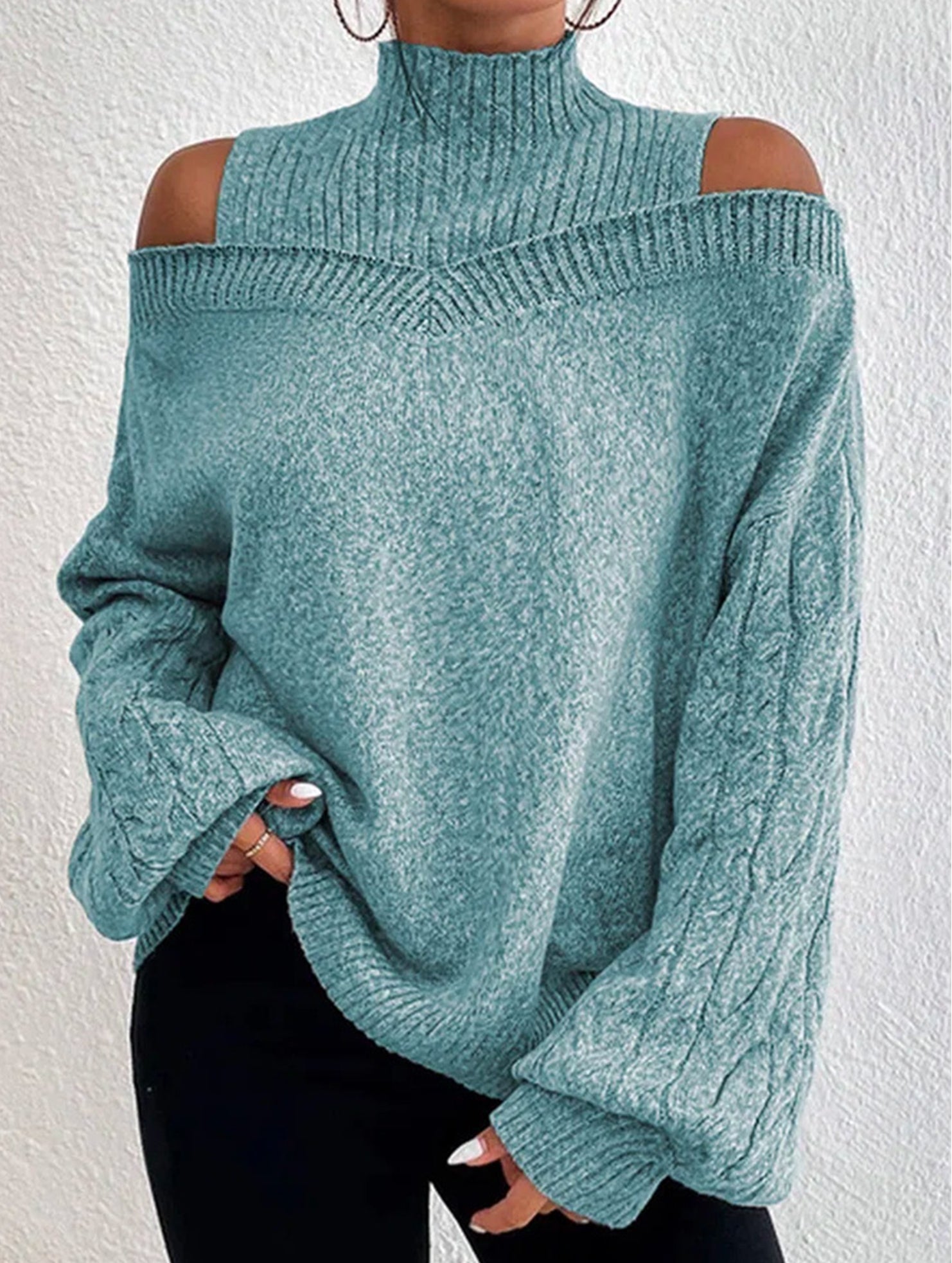 Off-shoulder turtleneck loose knit sweater