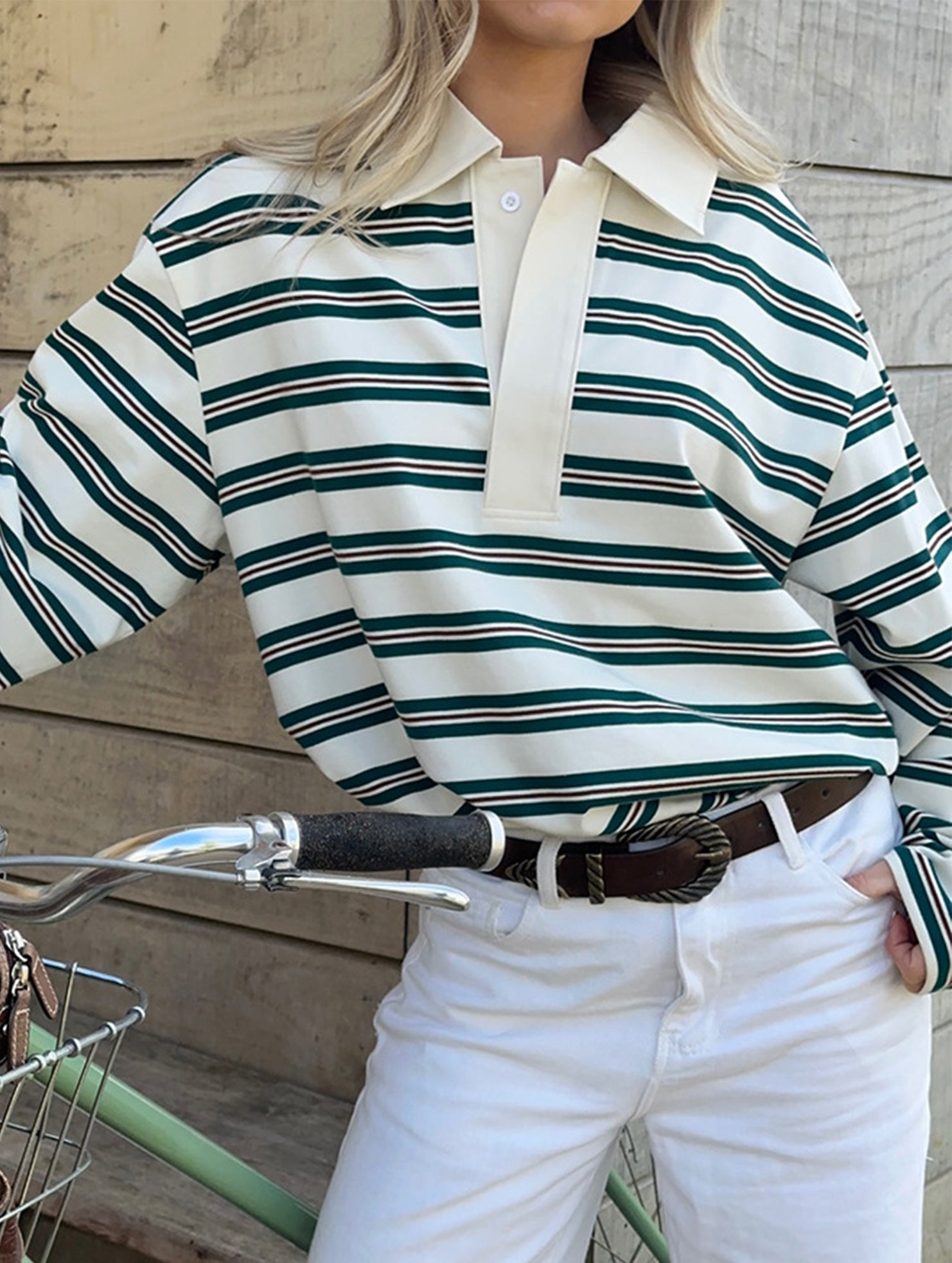Stylish loose striped long-sleeved top