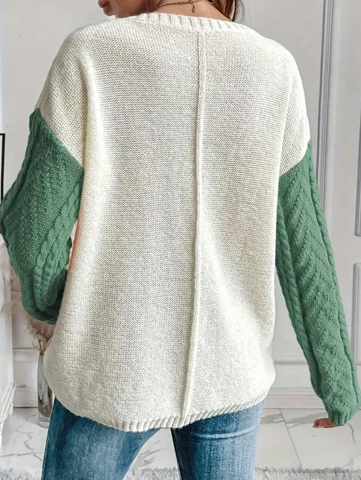 Color-blocked cable knit sweater