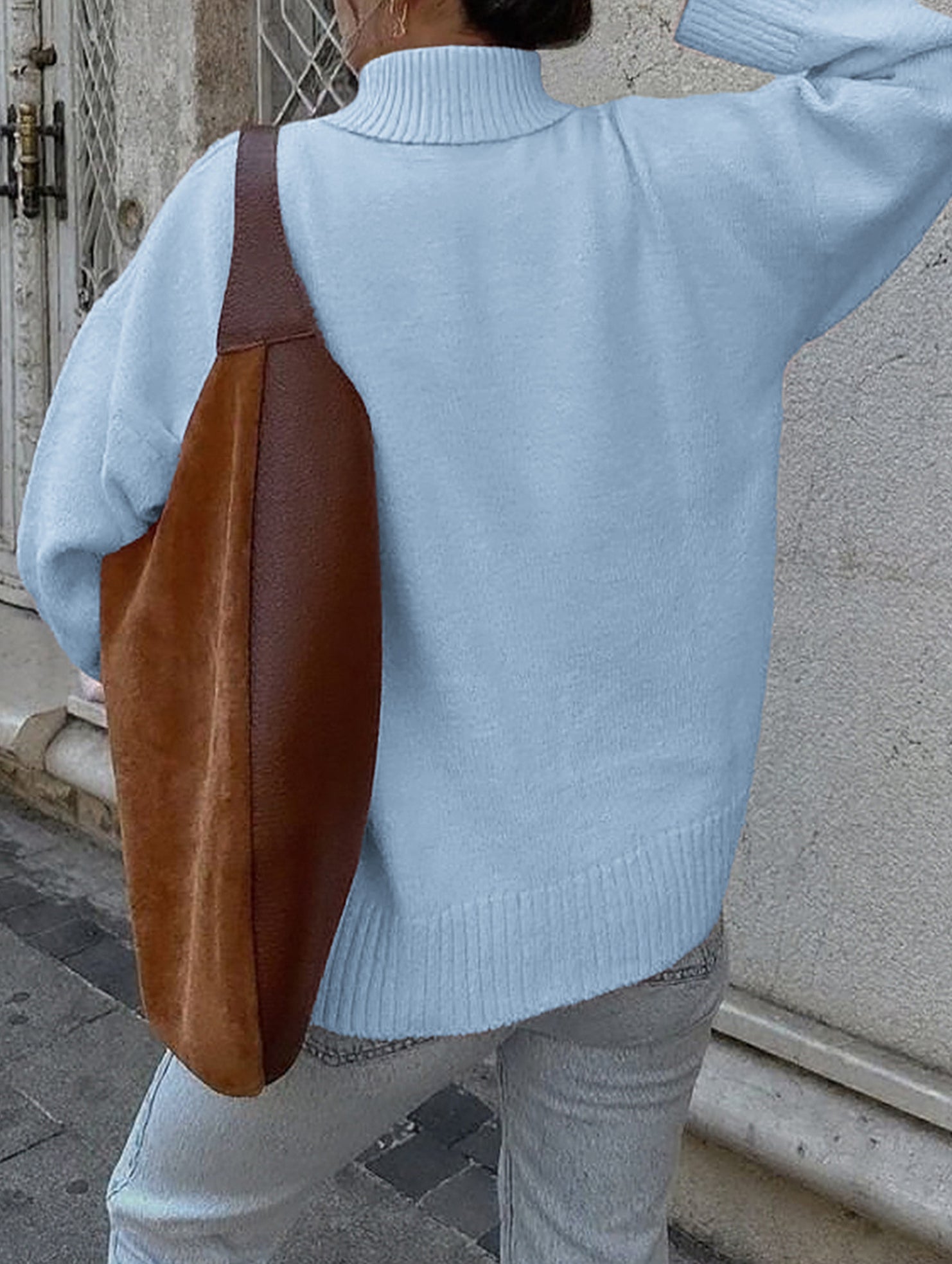 Casual solid color long-sleeved sweater