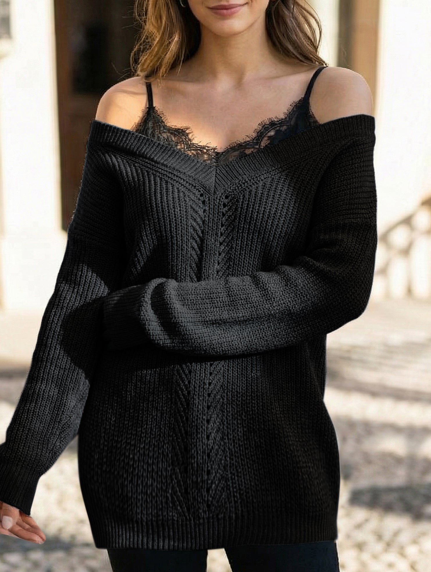 Fashionable patchwork pullover V-neck sweater