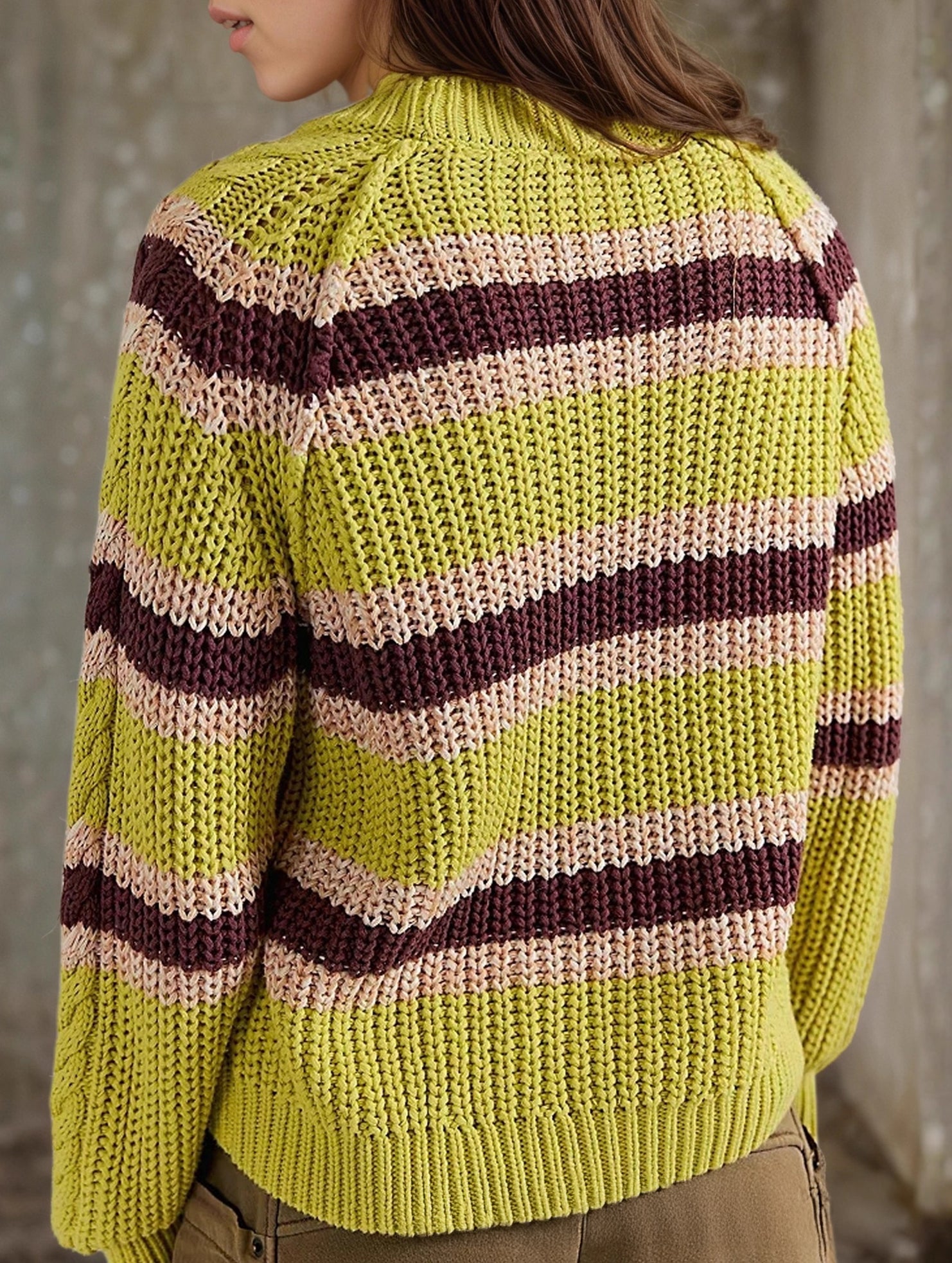 Casual striped long-sleeved knitwear