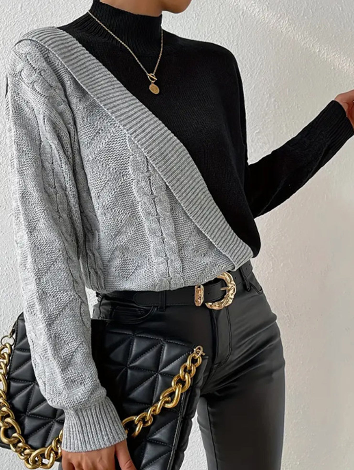 Casual turtleneck loose sweater