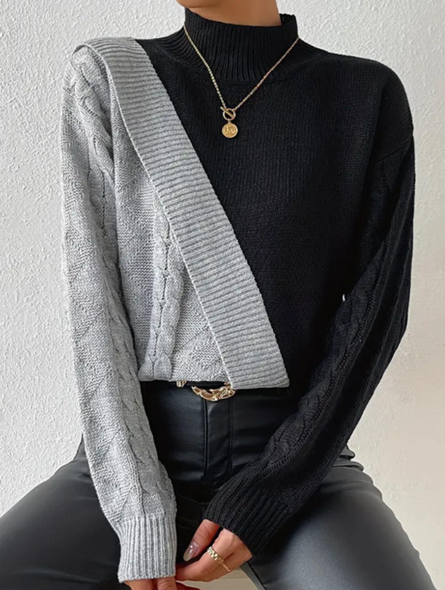 Casual turtleneck loose sweater