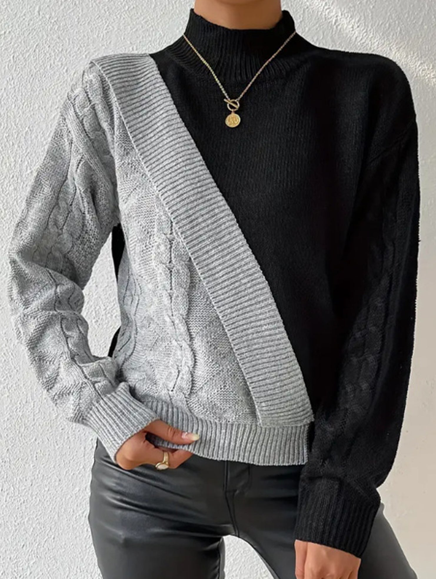 Casual turtleneck loose sweater