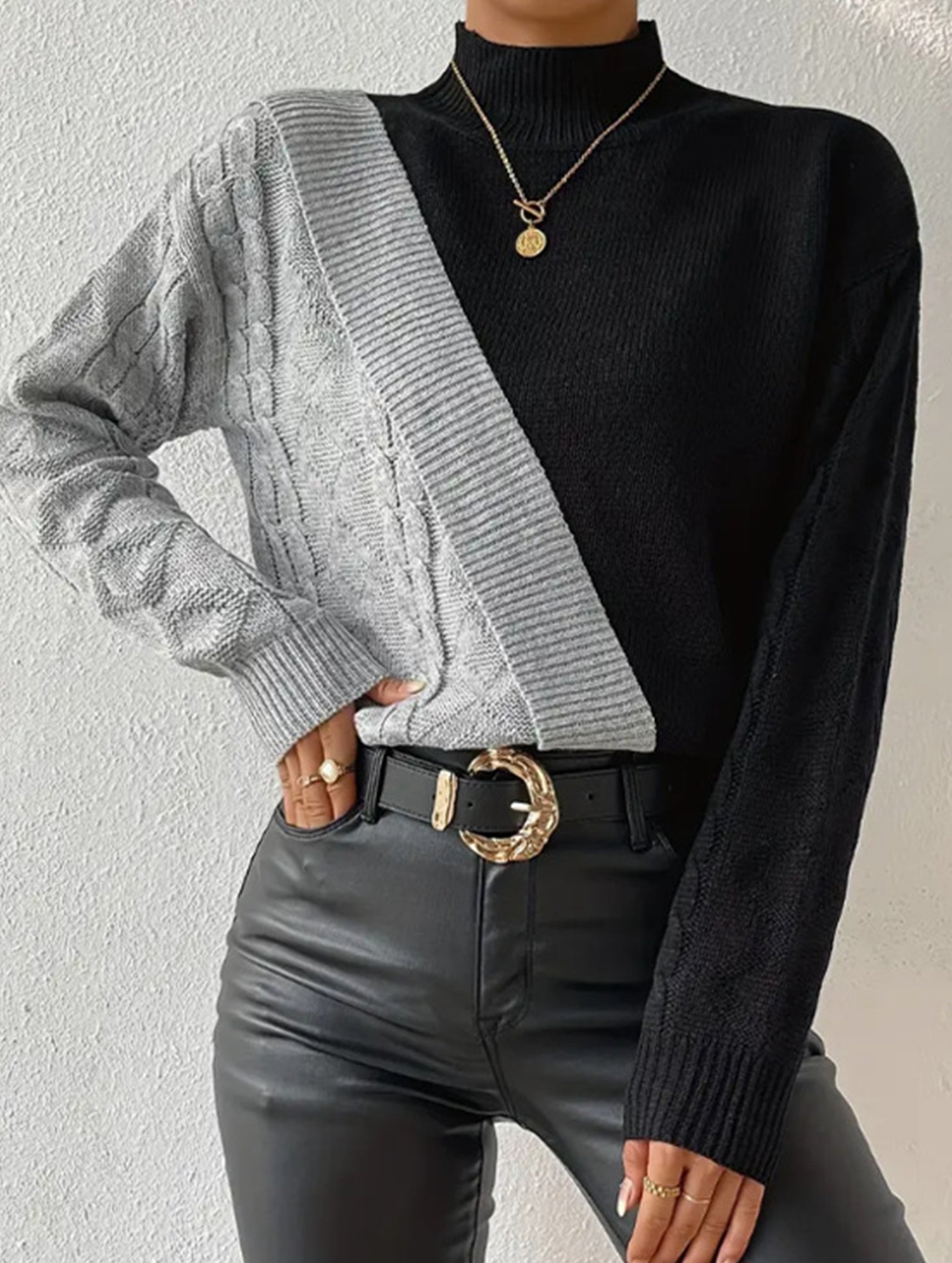 Casual turtleneck loose sweater