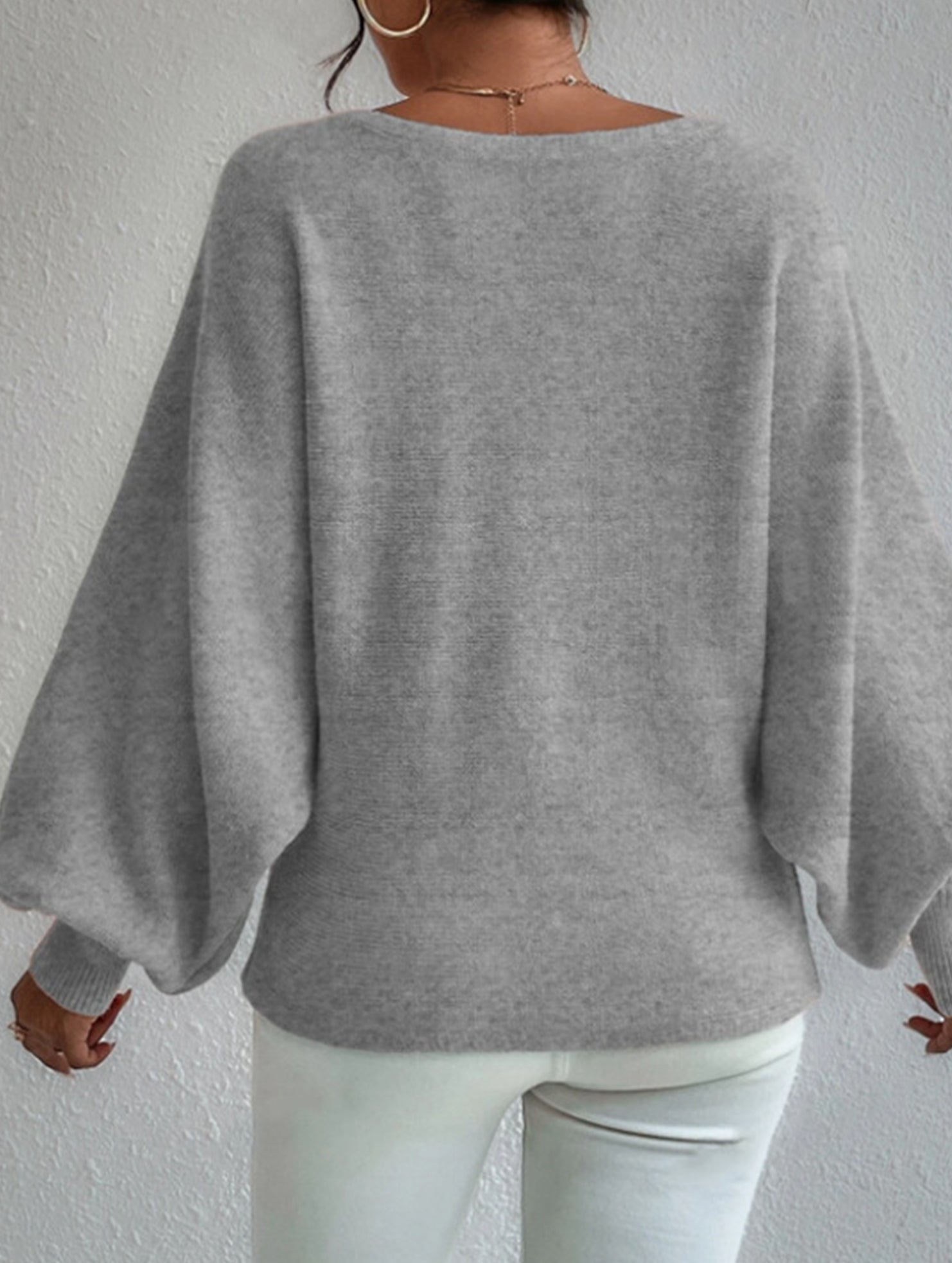 Casual wavy lantern off-shoulder knit top