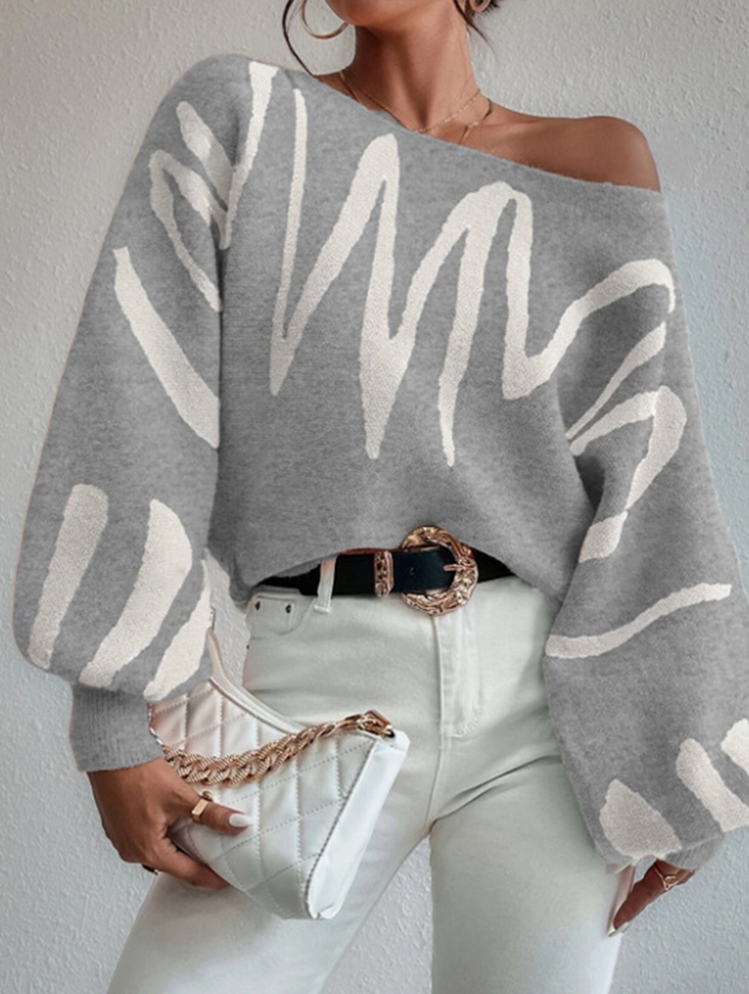 Casual wavy lantern off-shoulder knit top