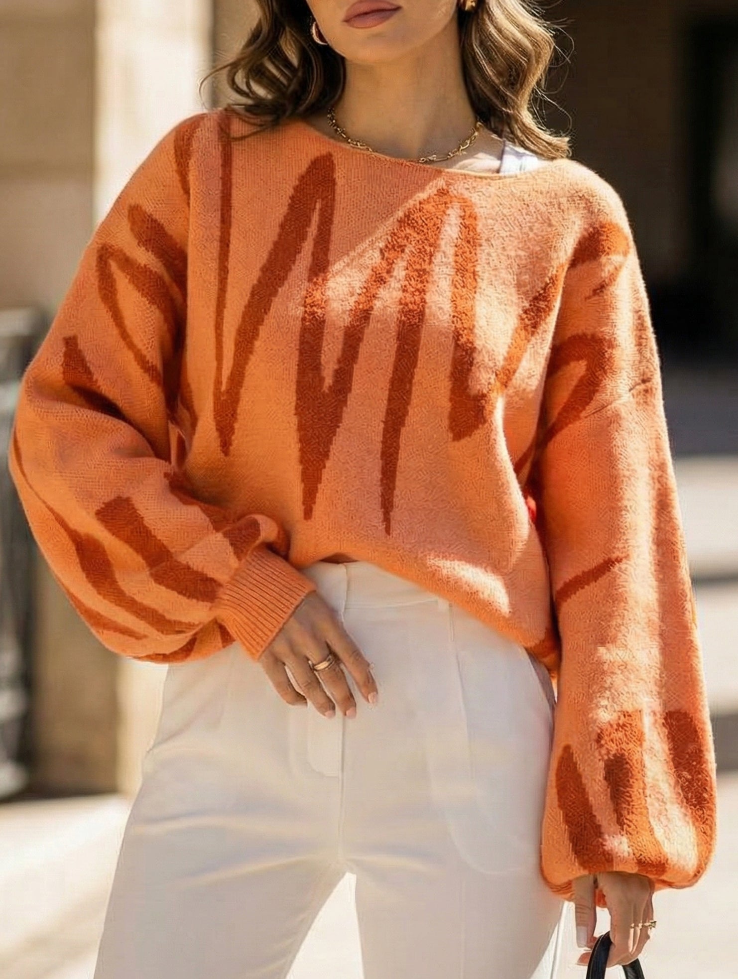 Casual wavy lantern off-shoulder knit top