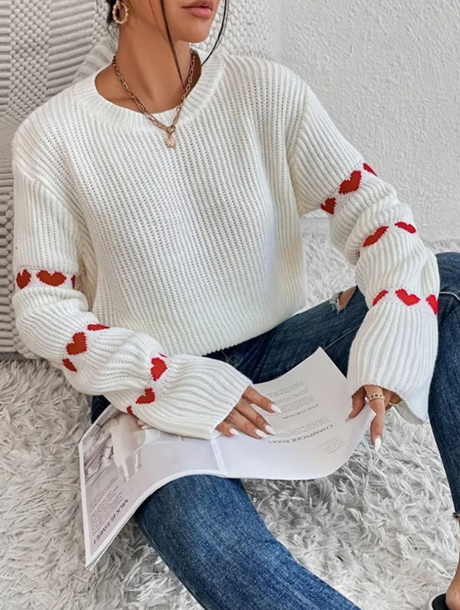 Solid color loose heart jacquard knit sweater