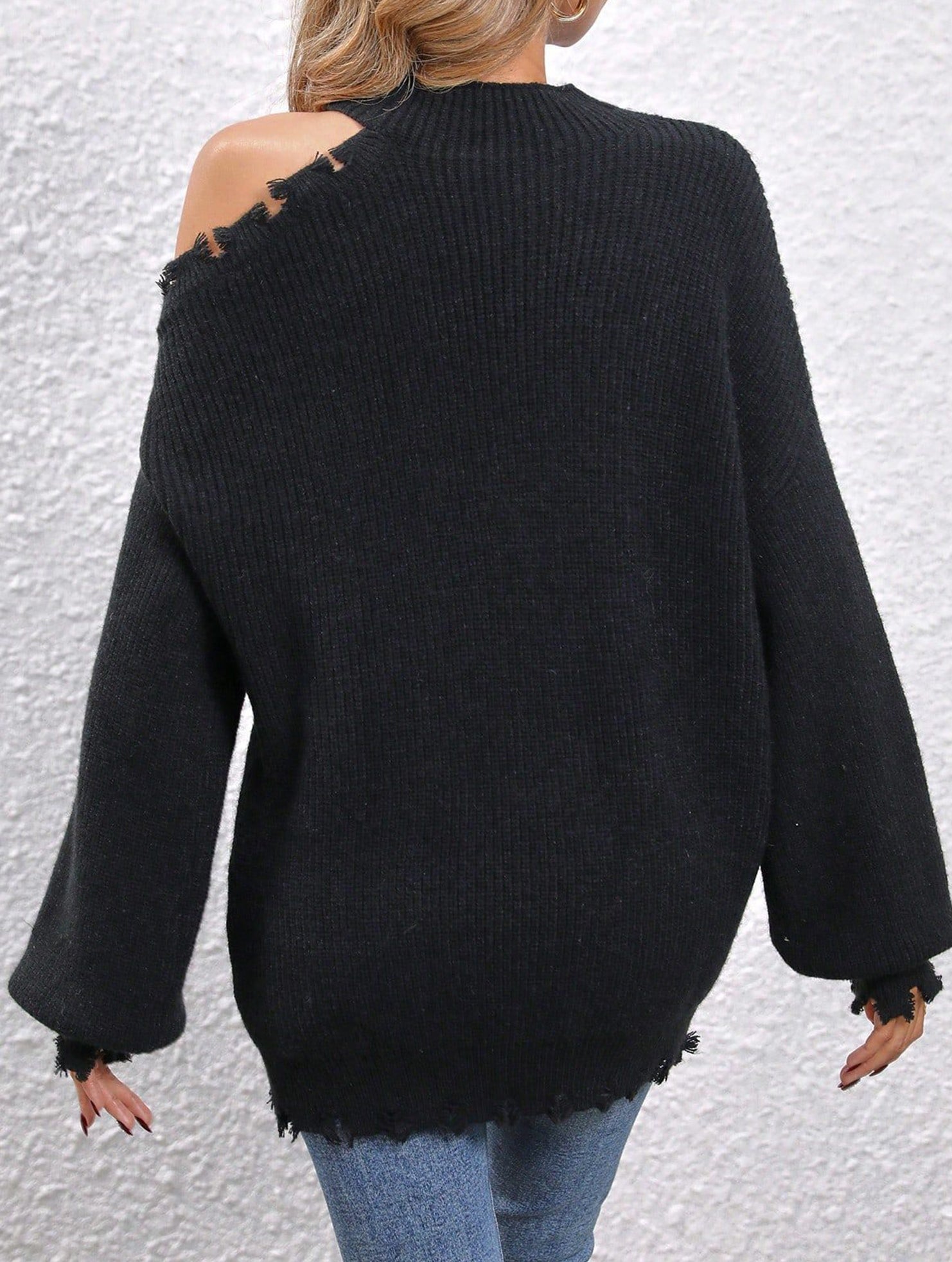 Loose-fitting off-shoulder crew neck sweater