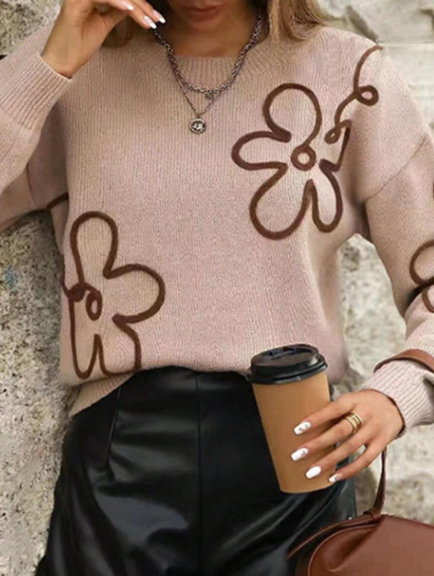 Stylish round neck jacquard knit sweater