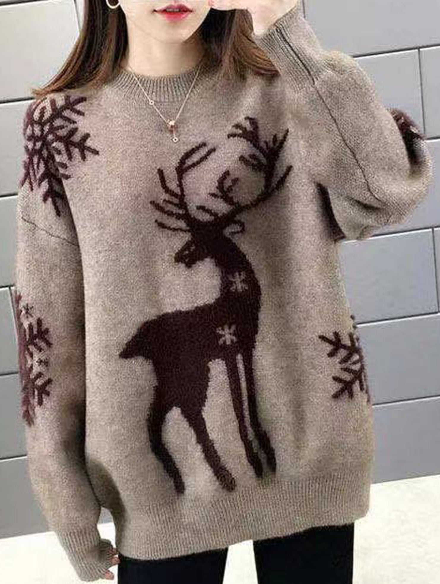 Deer jacquard crew neck knit sweater