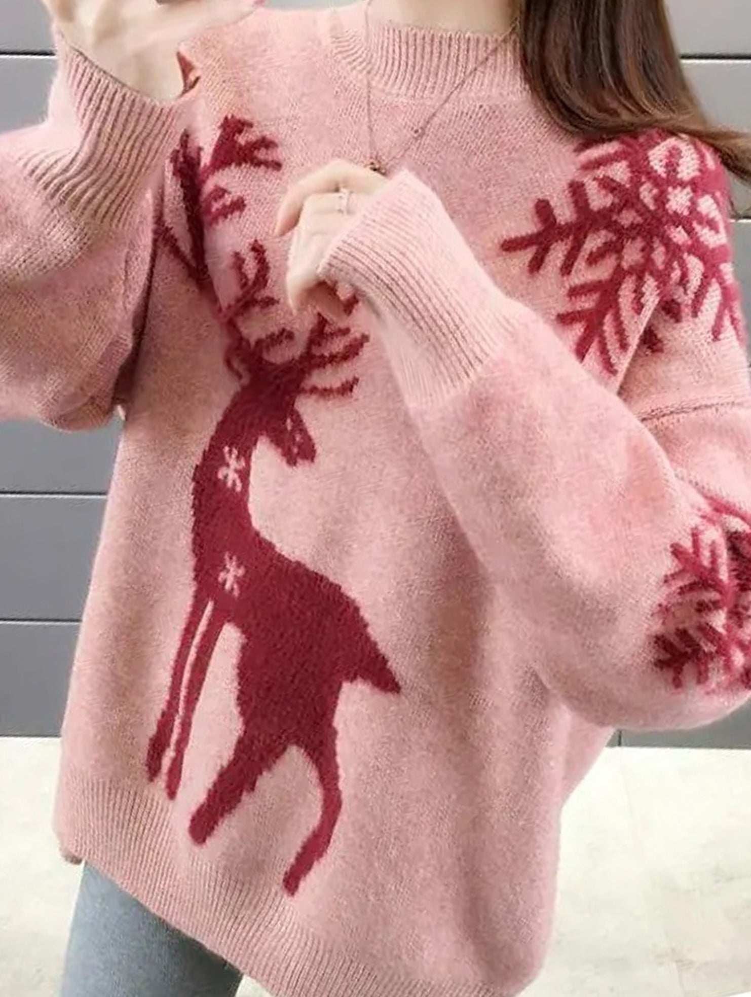 Deer jacquard crew neck knit sweater