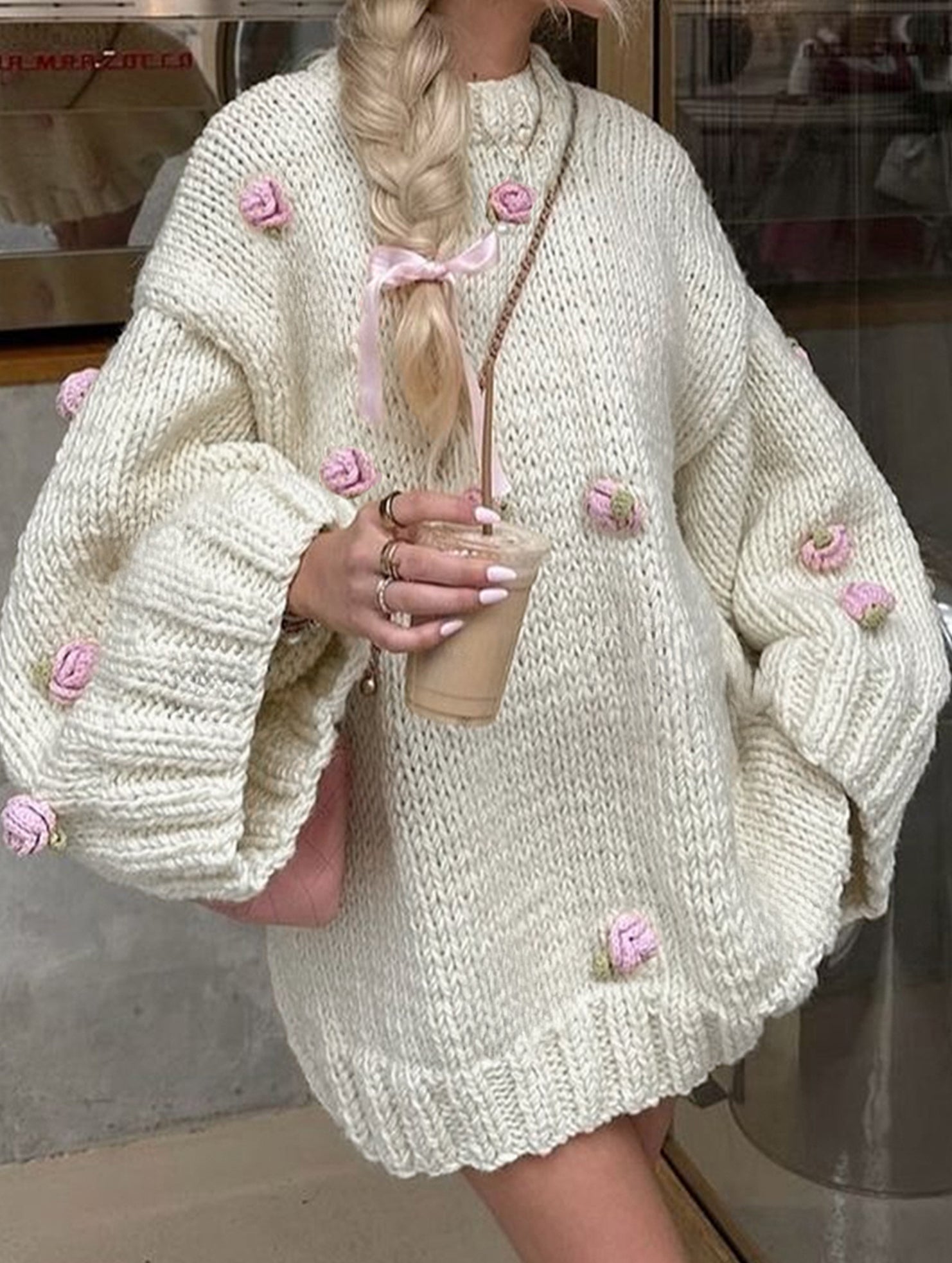 LAZY STYLE CREAMY WHITE FLORAL EMBELLISHED SWEATER