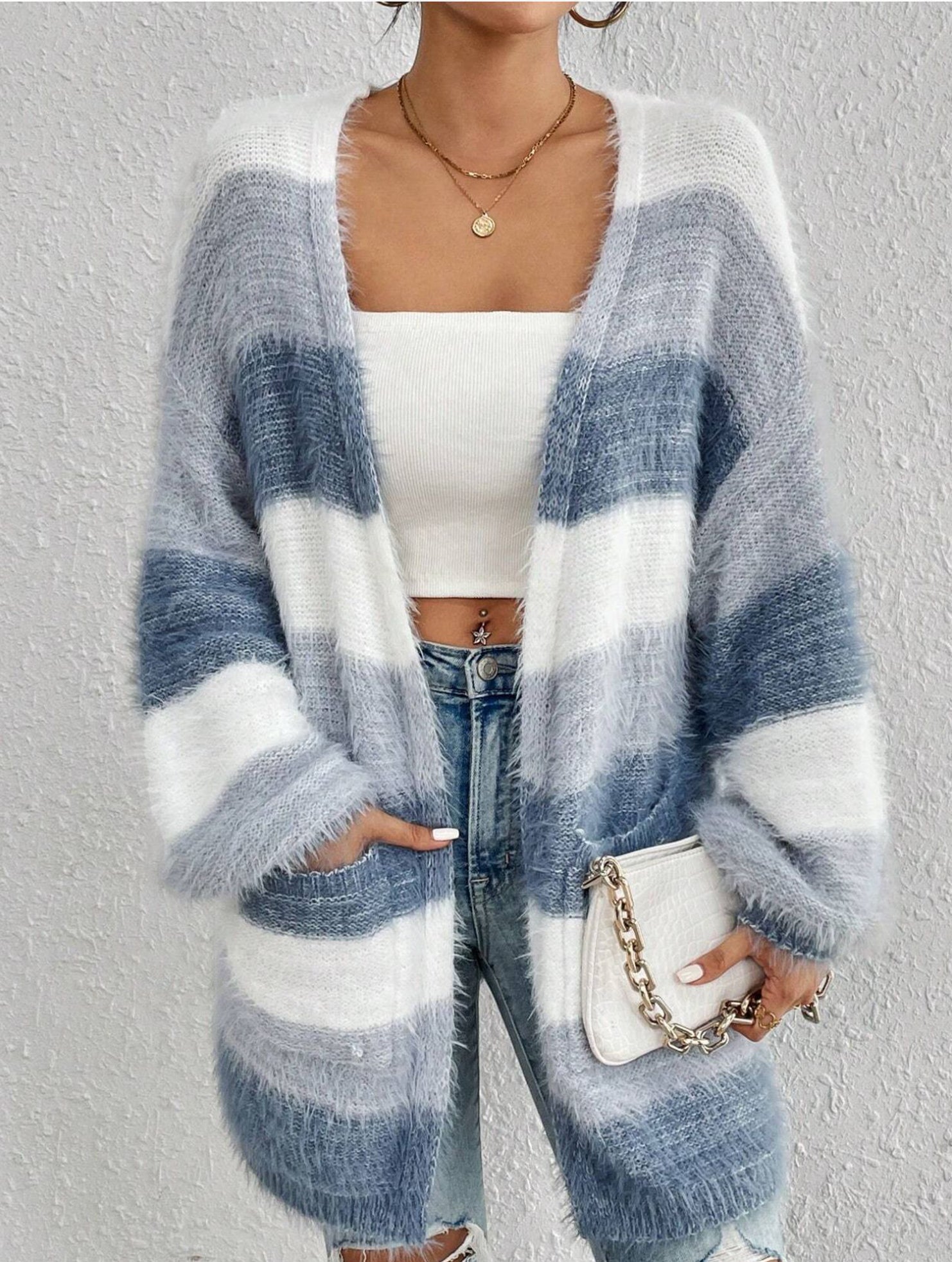 Gentle gradient striped plush cardigan_CWOSWL08998