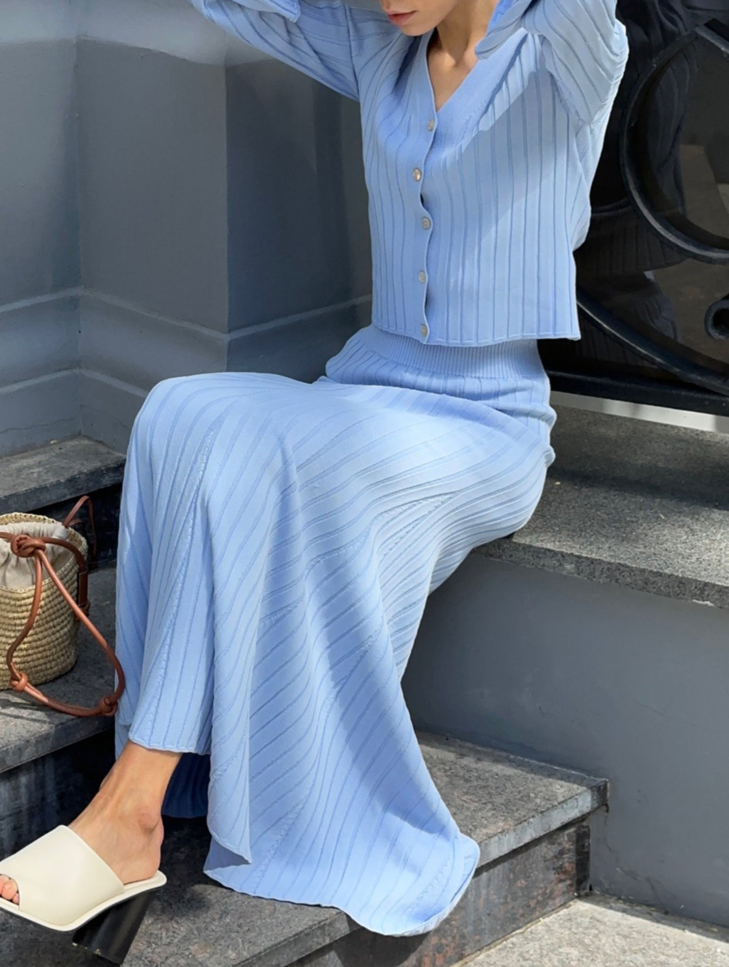 Versatile V-neck cardigan slim maxi dress