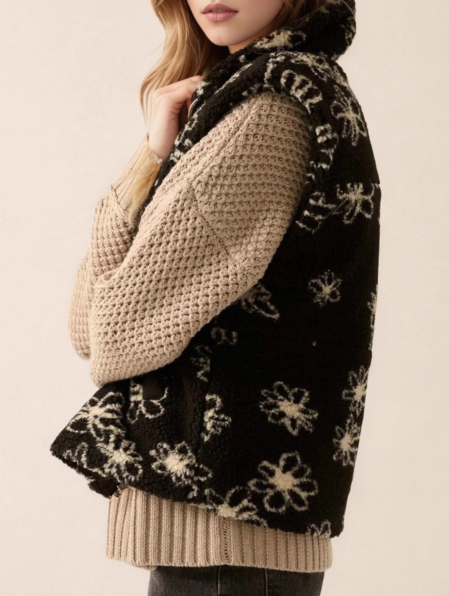 Fashion lapel flower integrated sleeveless vest