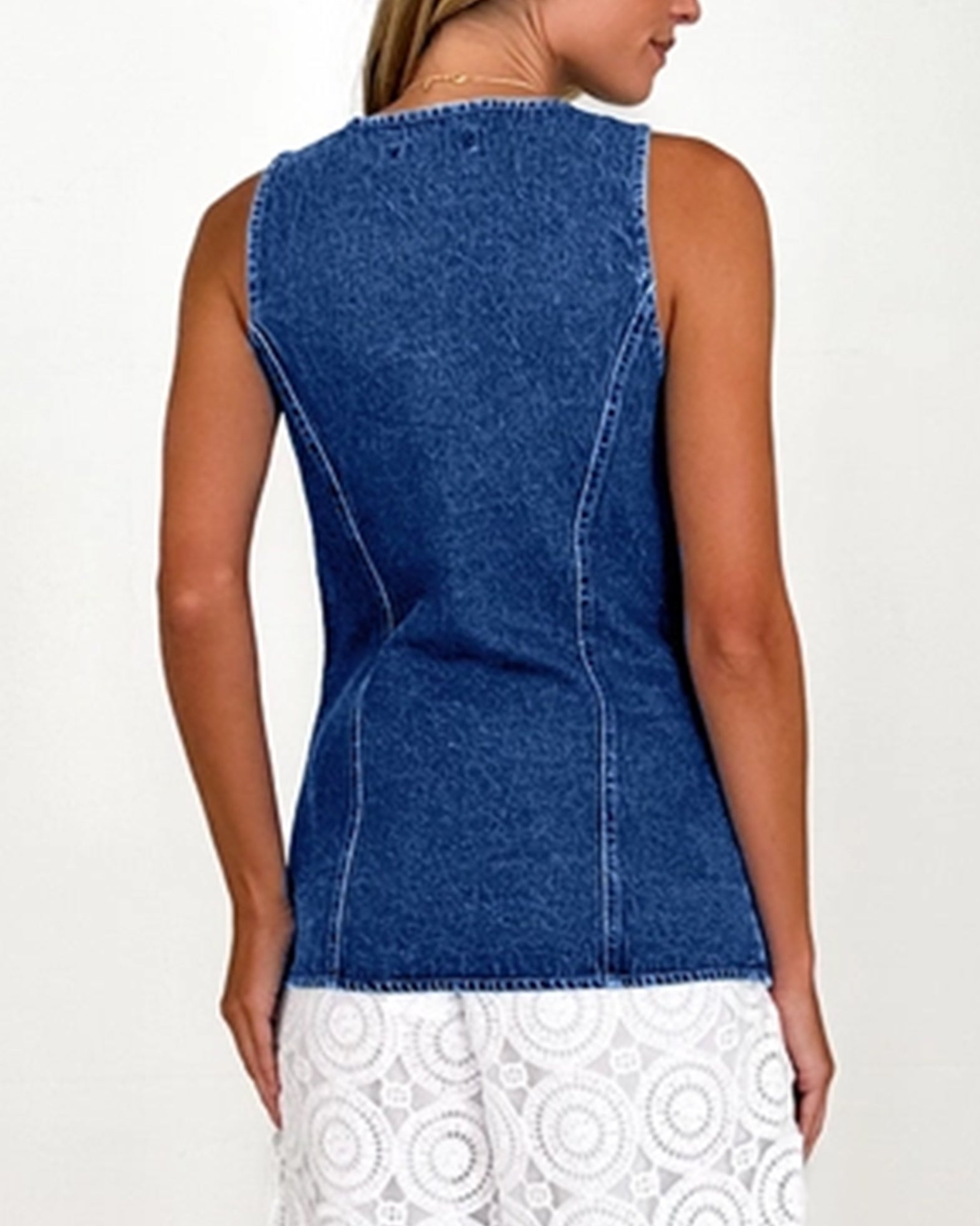 Retro Round-Neck Cinched Waist Denim Vest – Classic Denim Outerwear for Women