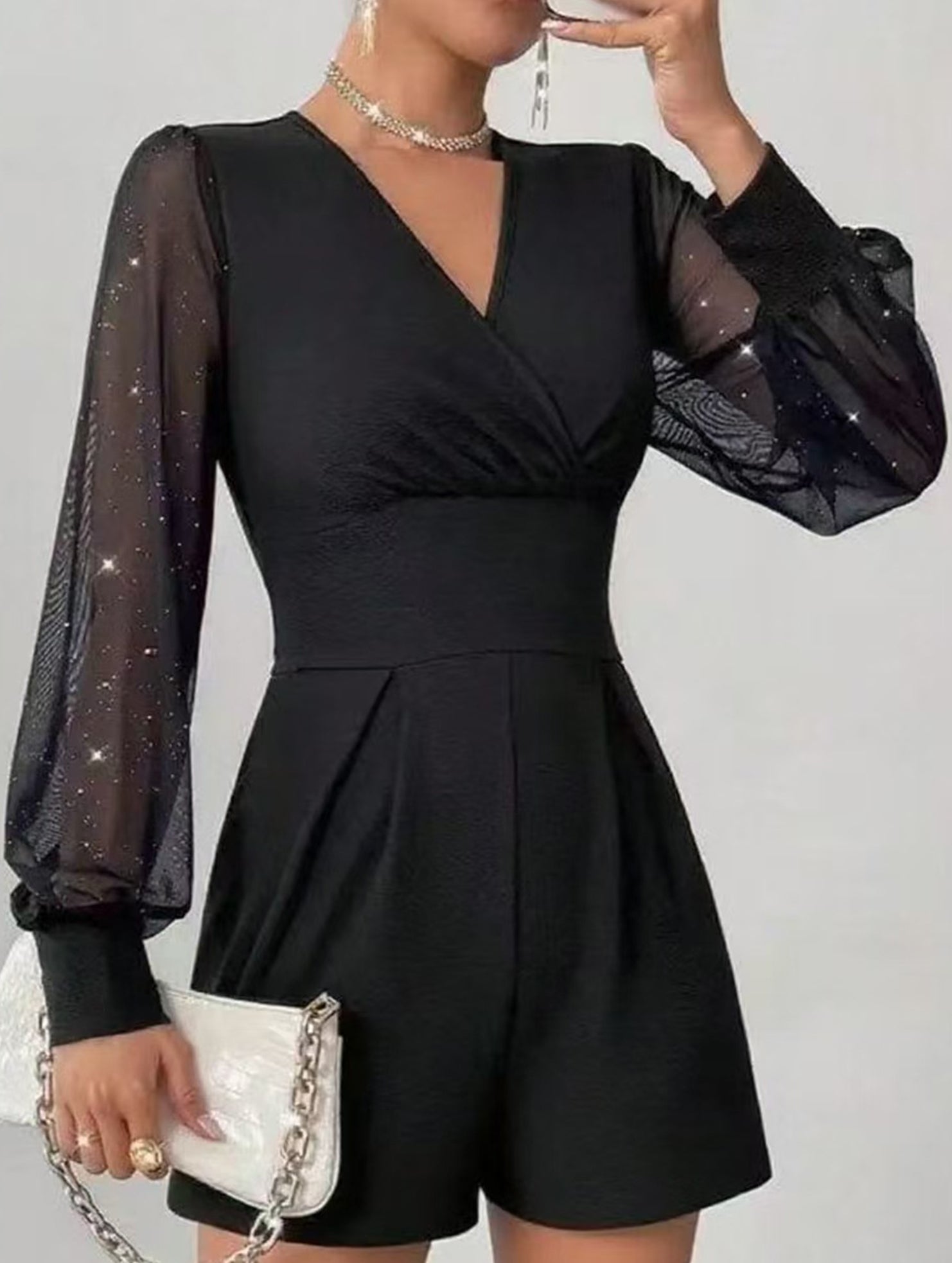 V-neck, fitted waist, mesh panel straight-leg jumpsuit_CWSBSL00069