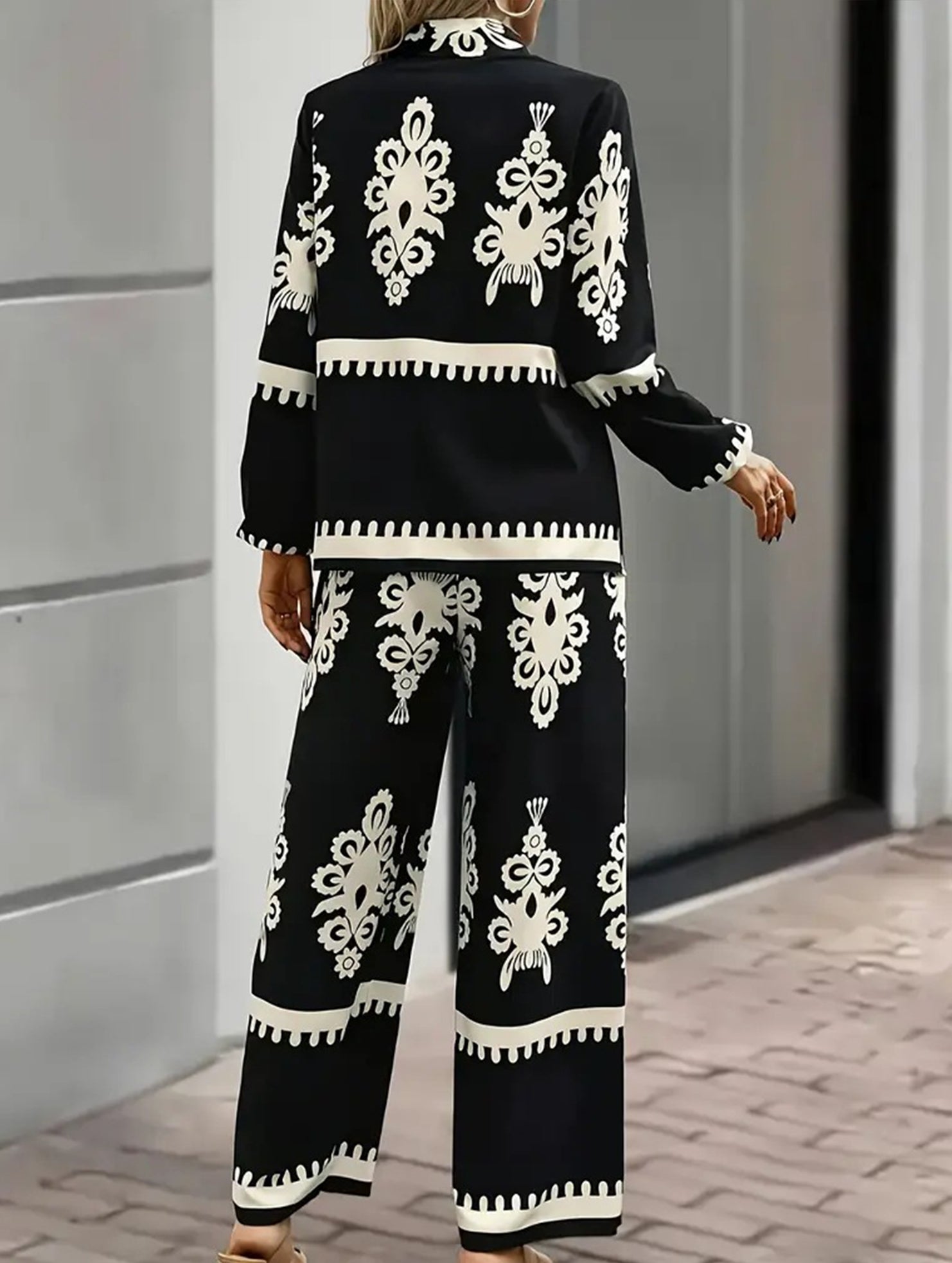 Geometric Print Shirt and Wide Pants Set_CWSJB00038