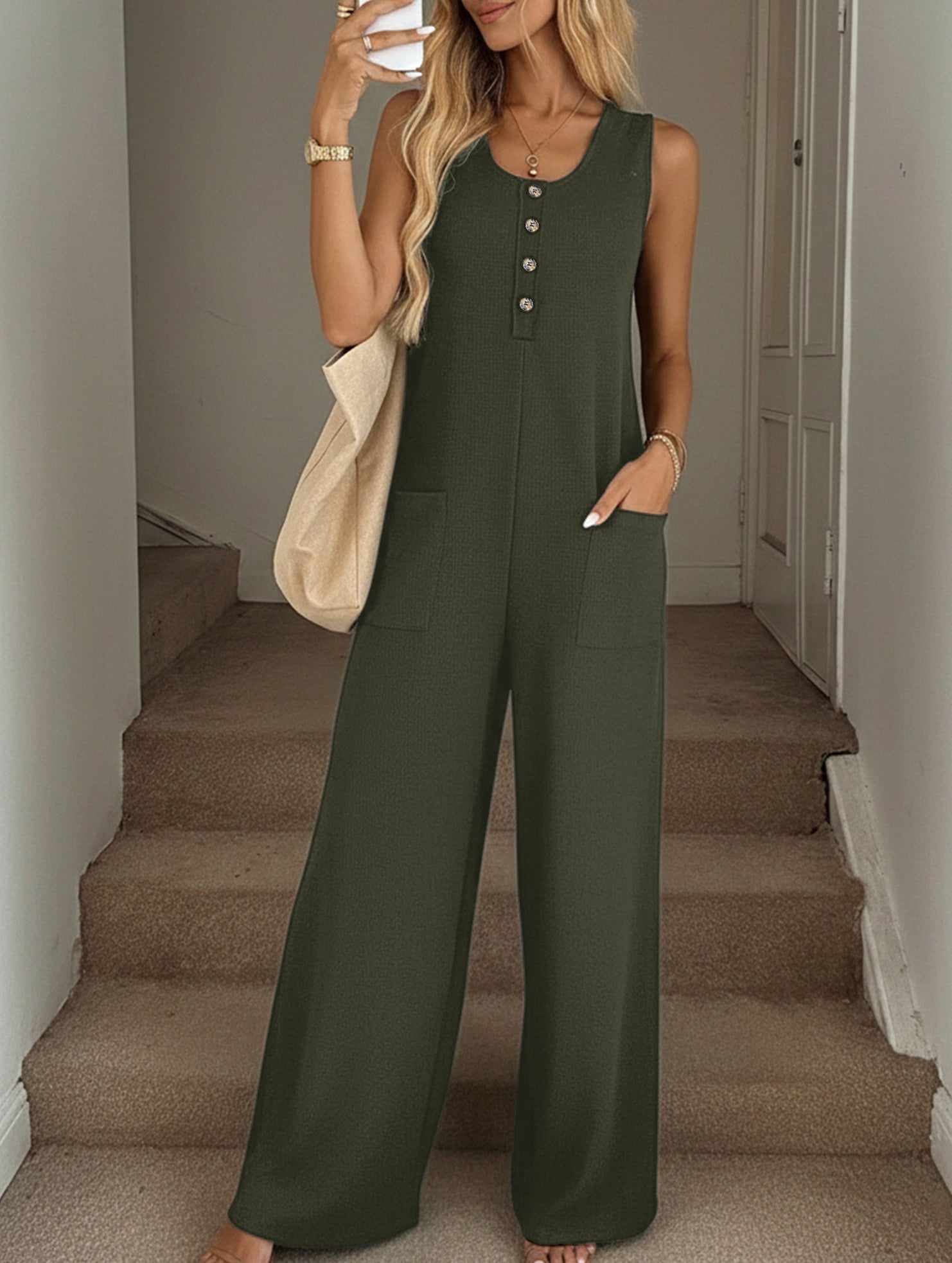 Solid Sleeveless Loose Jumpsuit