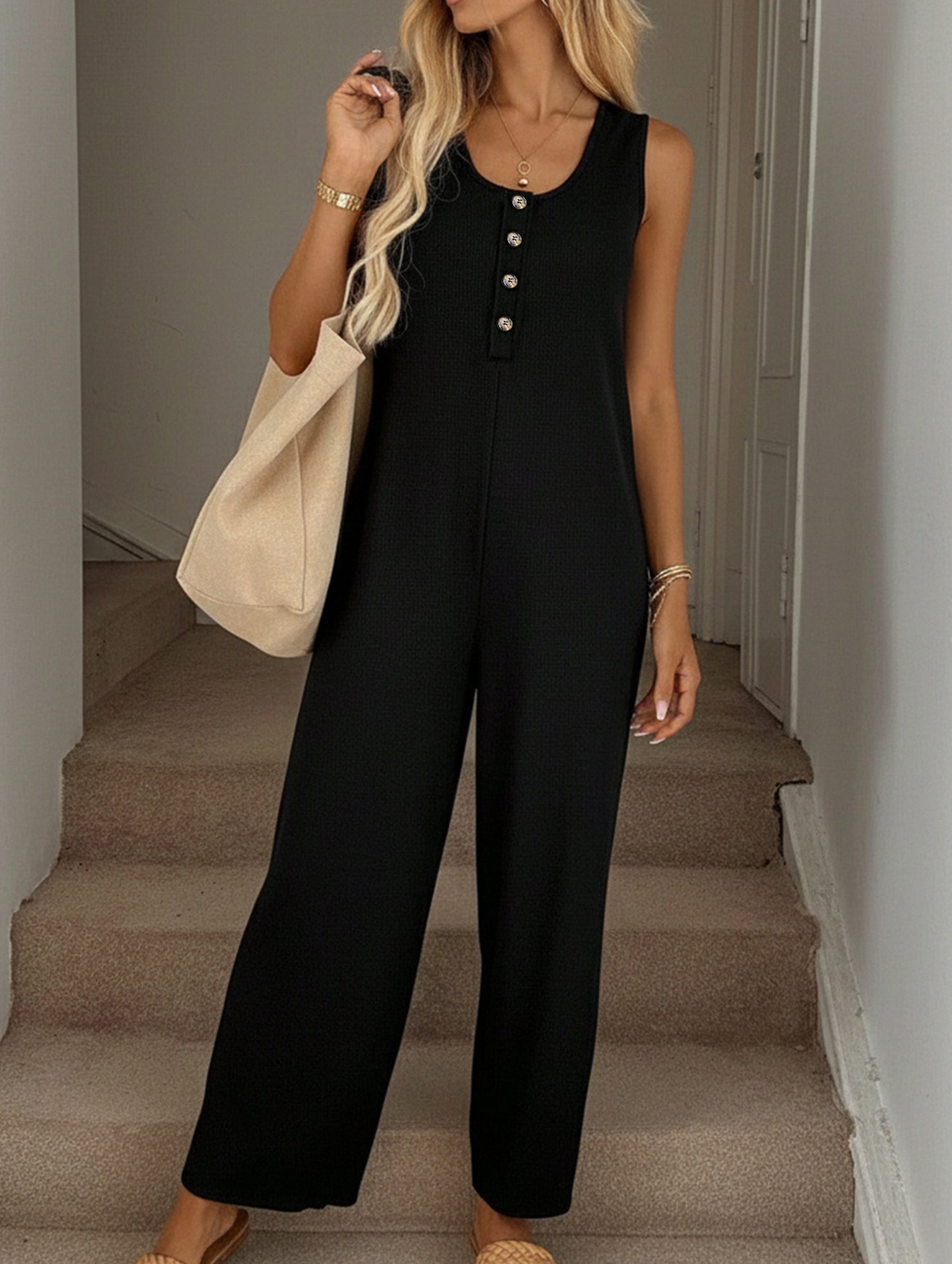 Solid Sleeveless Loose Jumpsuit