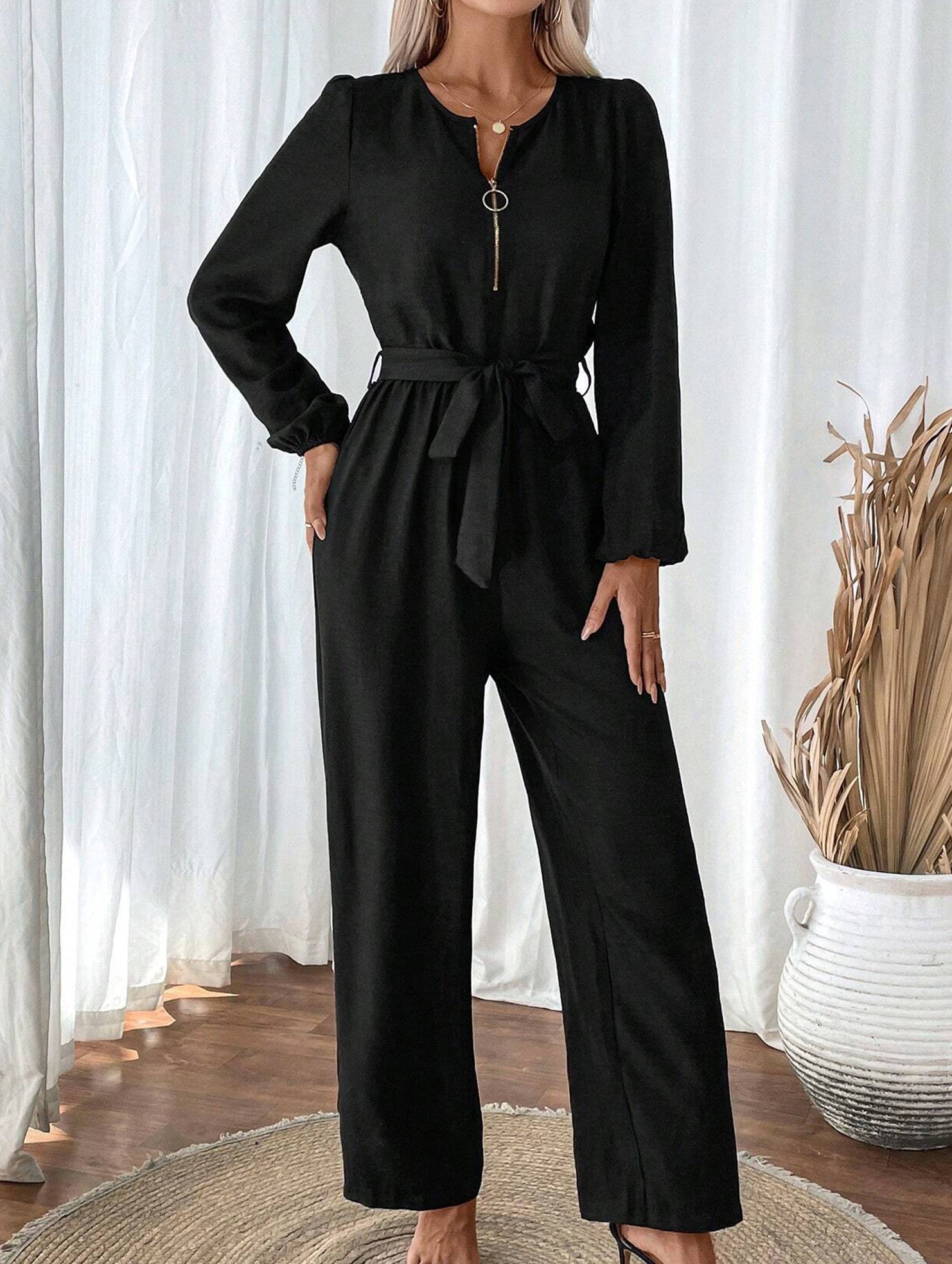 Casual Zip Neck Belted Jumpsuit_CWSR00159
