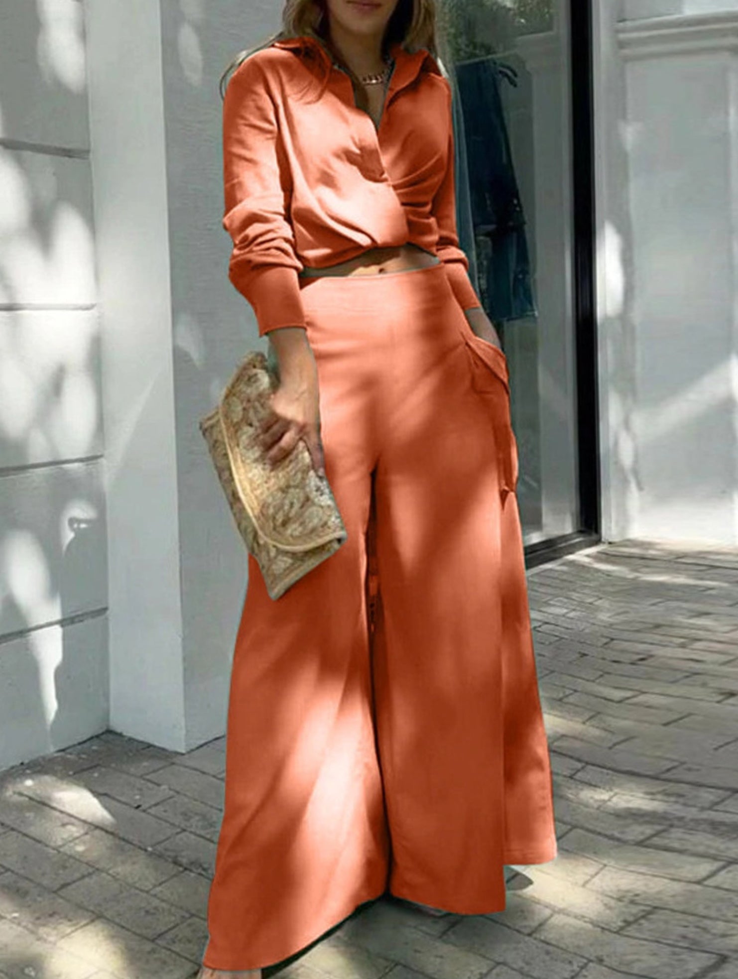 Fashionable two-piece shirt suit