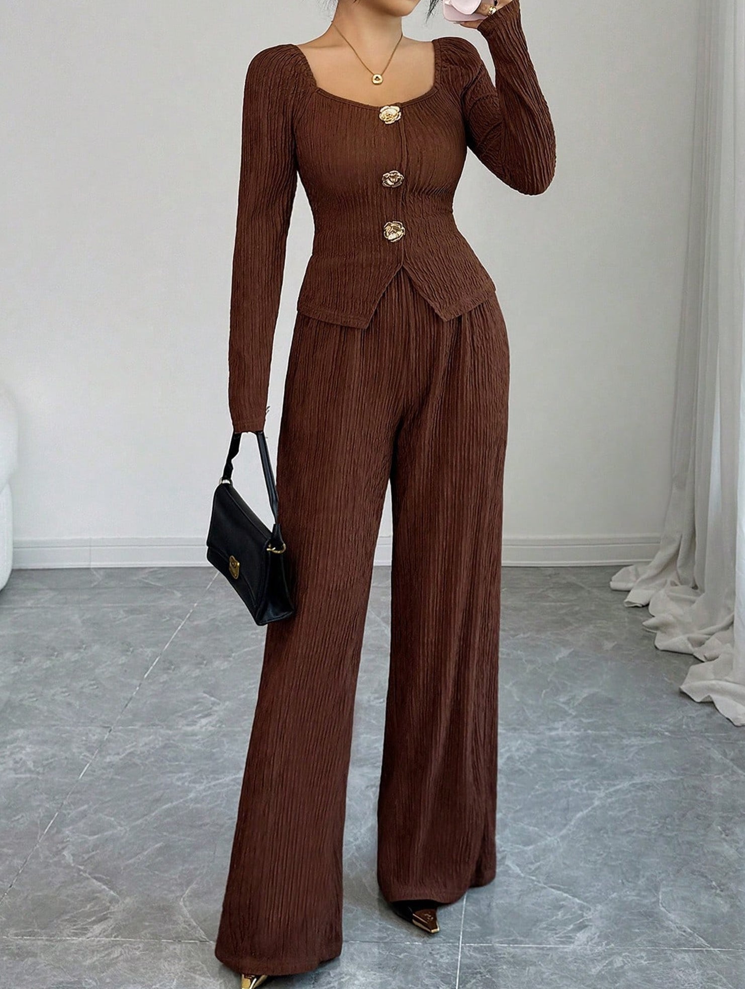 Solid color square neck rose button slim fit suit