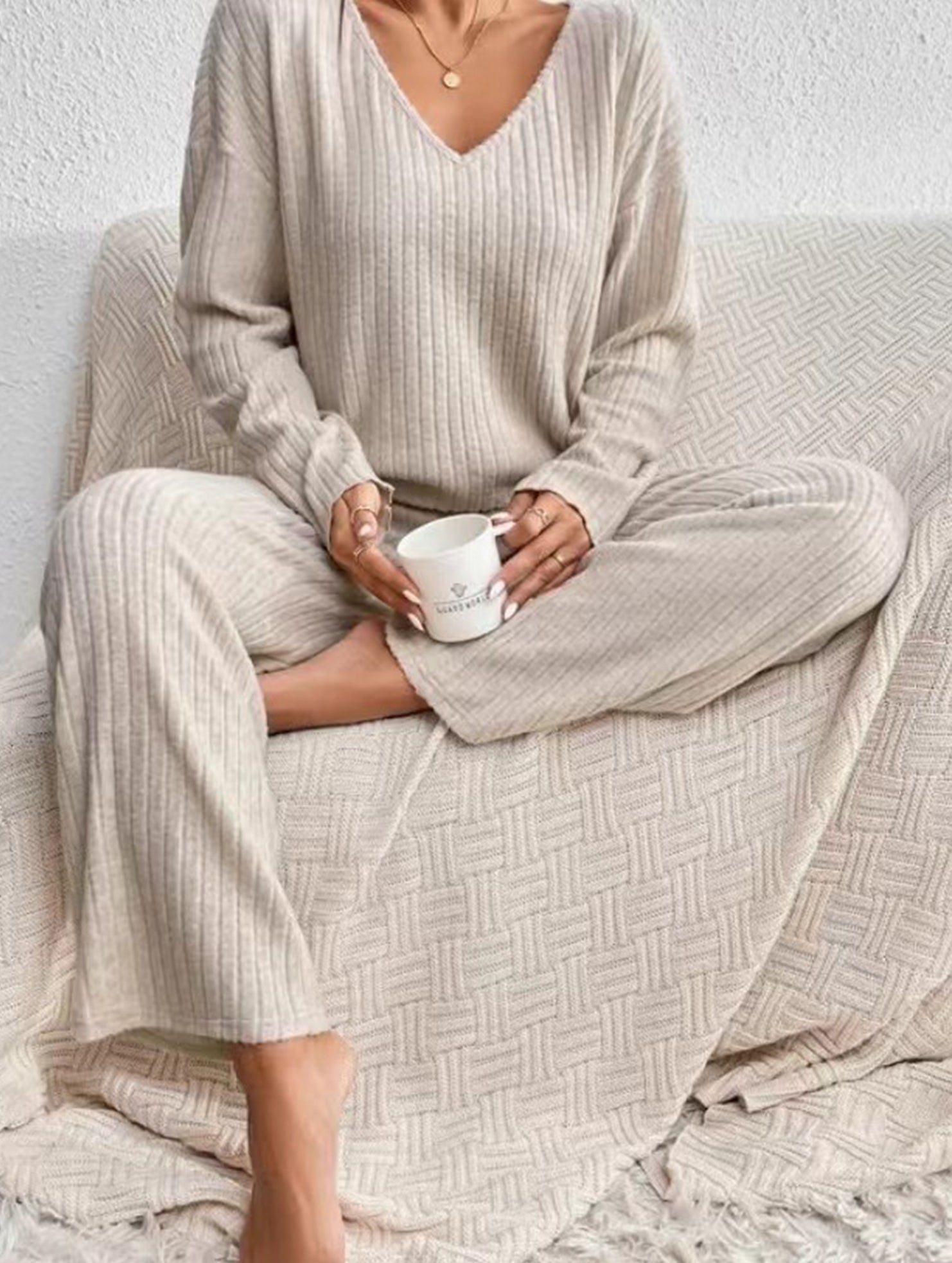 V-neck loose-fitting casual long-sleeved suit