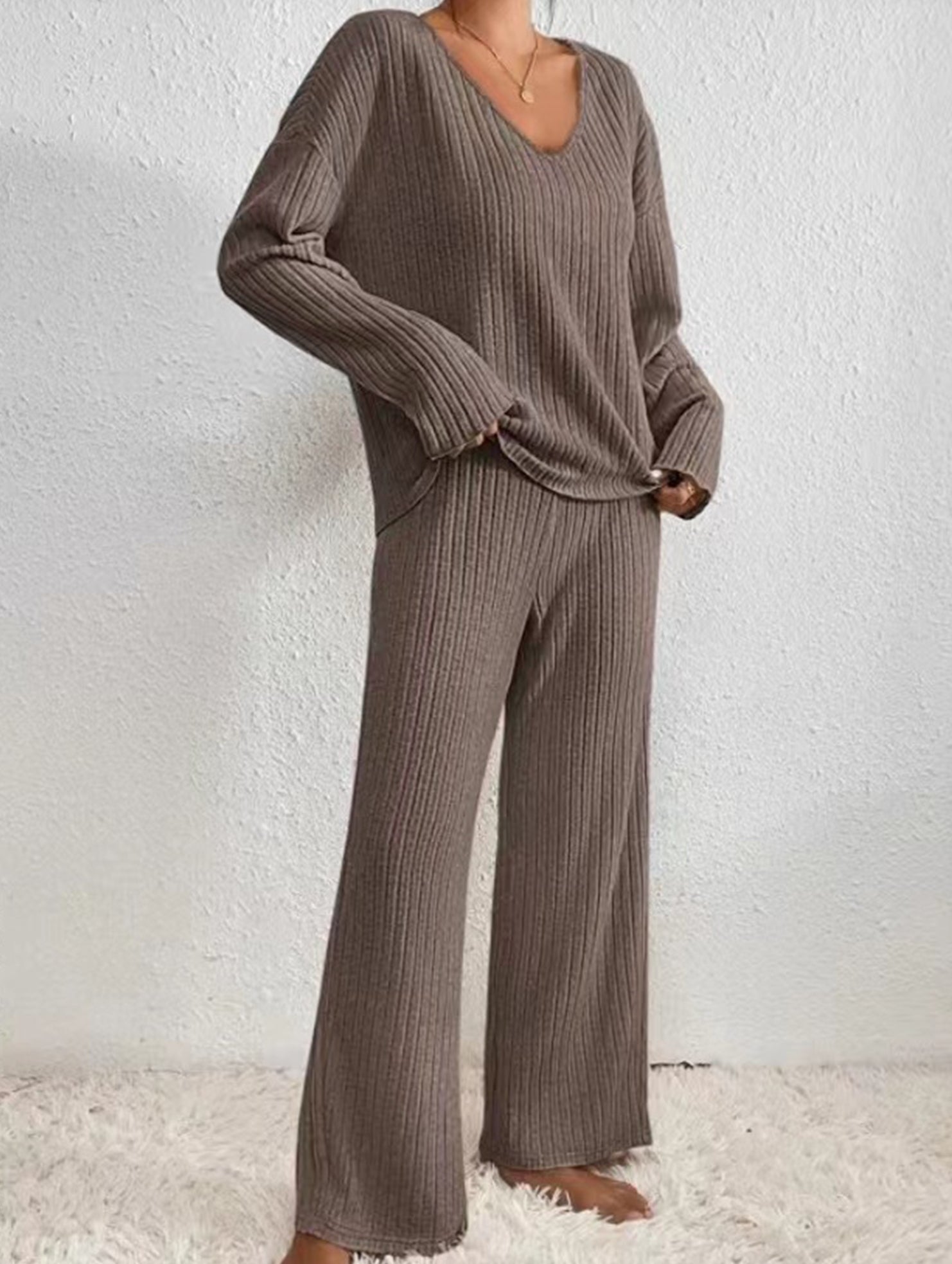 V-neck loose-fitting casual long-sleeved suit