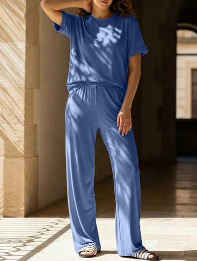 Soft knitted loose-fitting pajamas for women