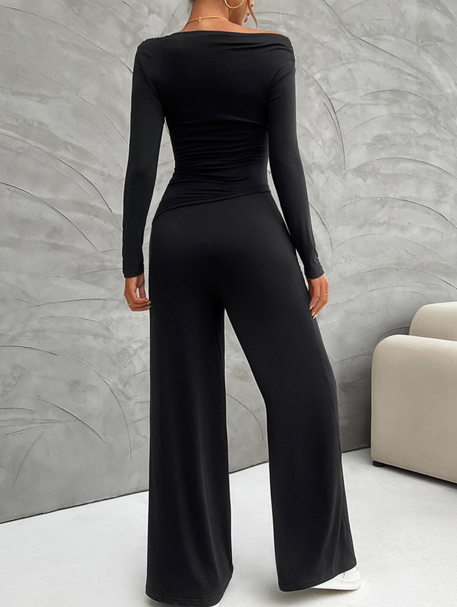 Versatile T-shirt and trousers set for women_CWSS01414