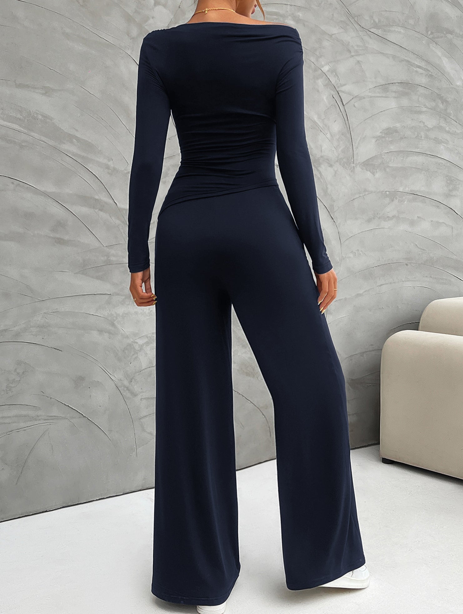 Versatile T-shirt and trousers set for women_CWSS01414