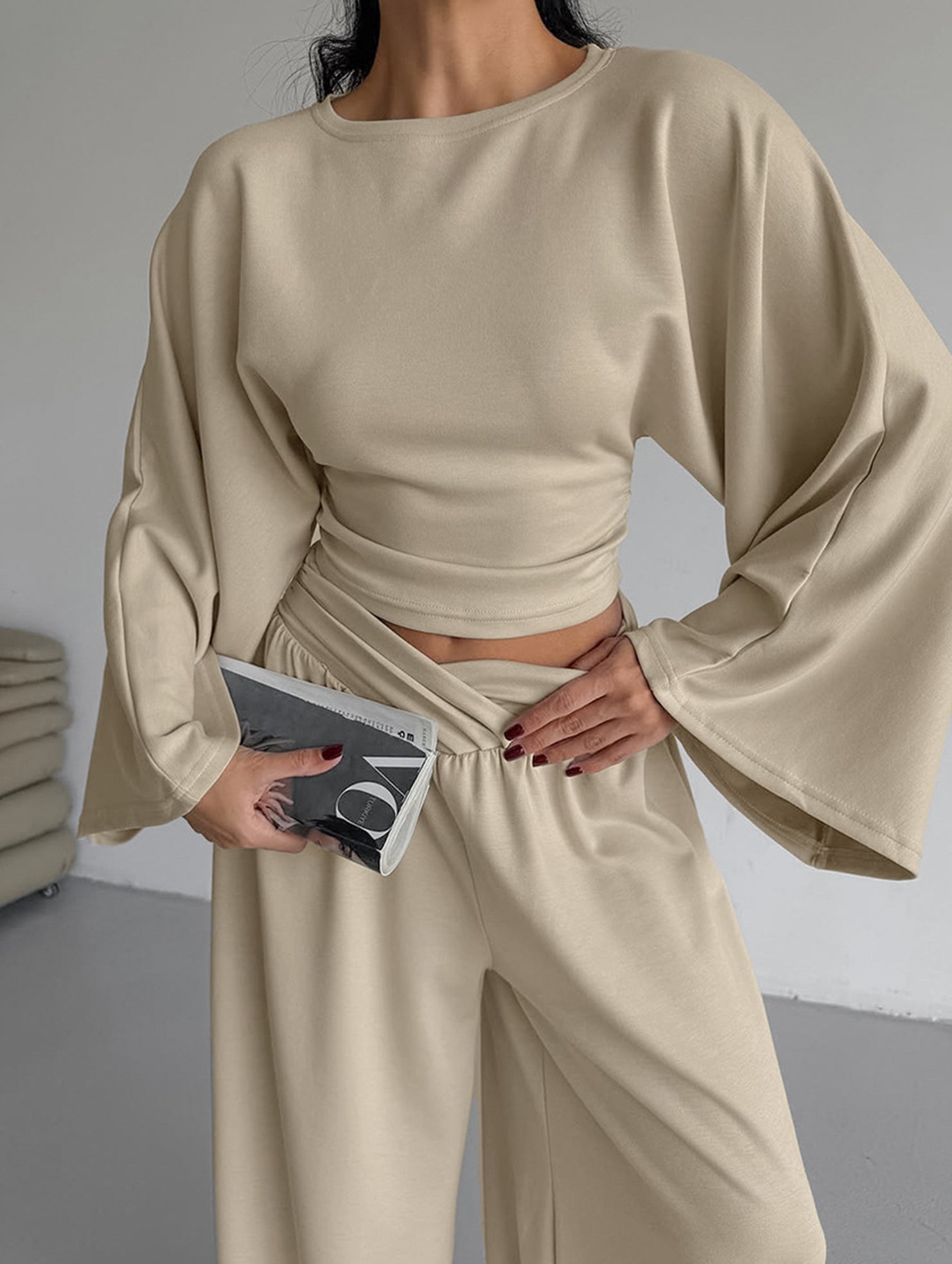 Waist-Fitted Top and Wide Leg Pants Set_CWSS01434