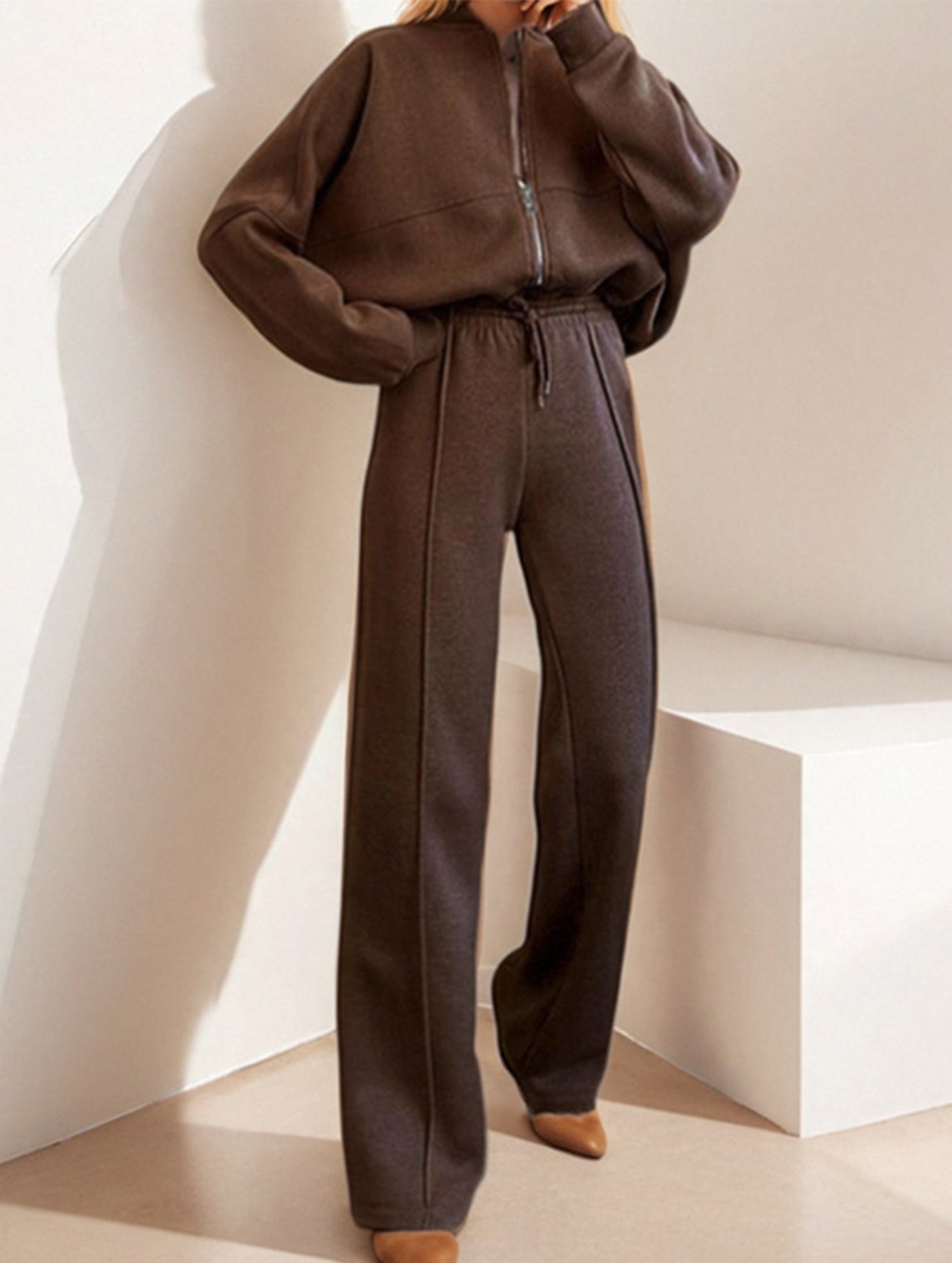 Women's drawstring sweatshirt and straight leg pants